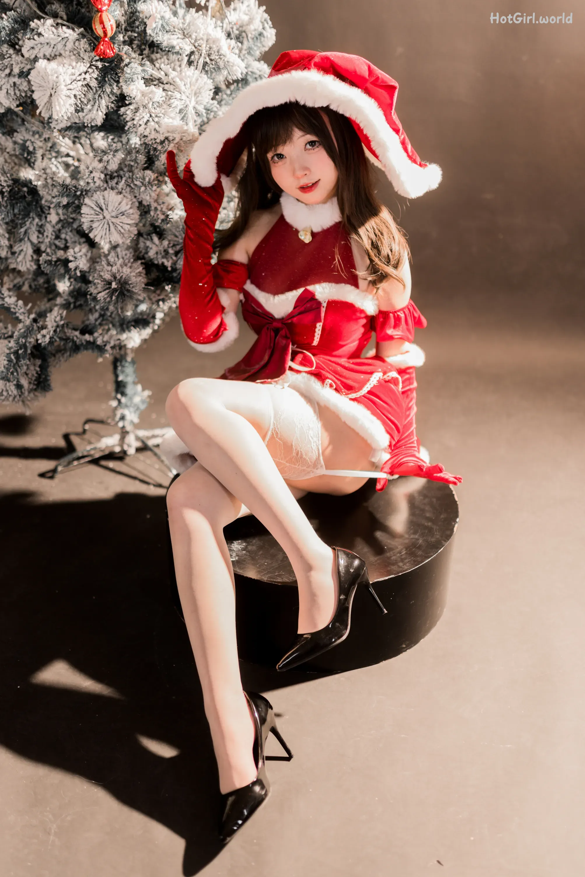 Coser-Hua-Ling-hotgirl.world-008.webp