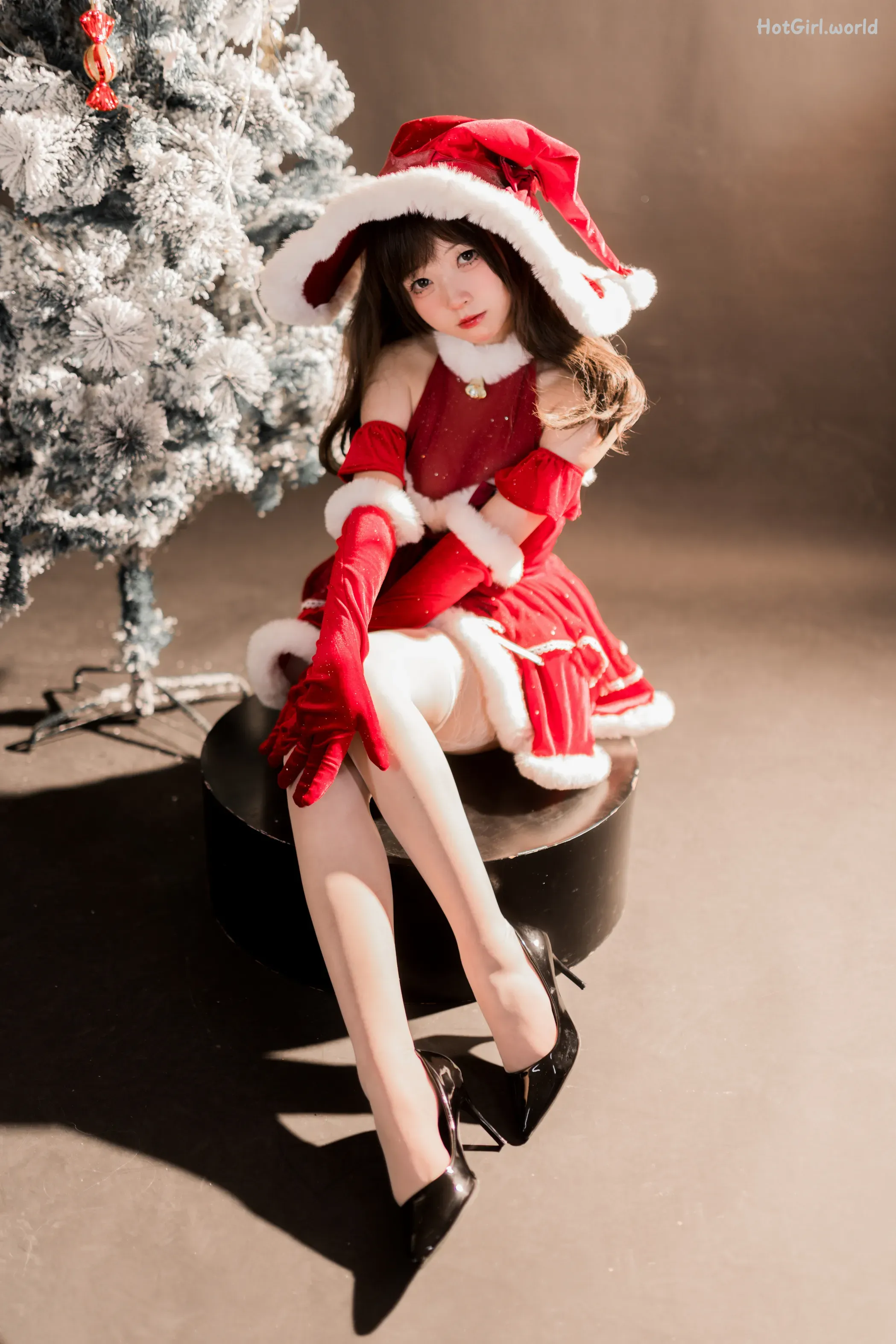 Coser-Hua-Ling-hotgirl.world-011.webp