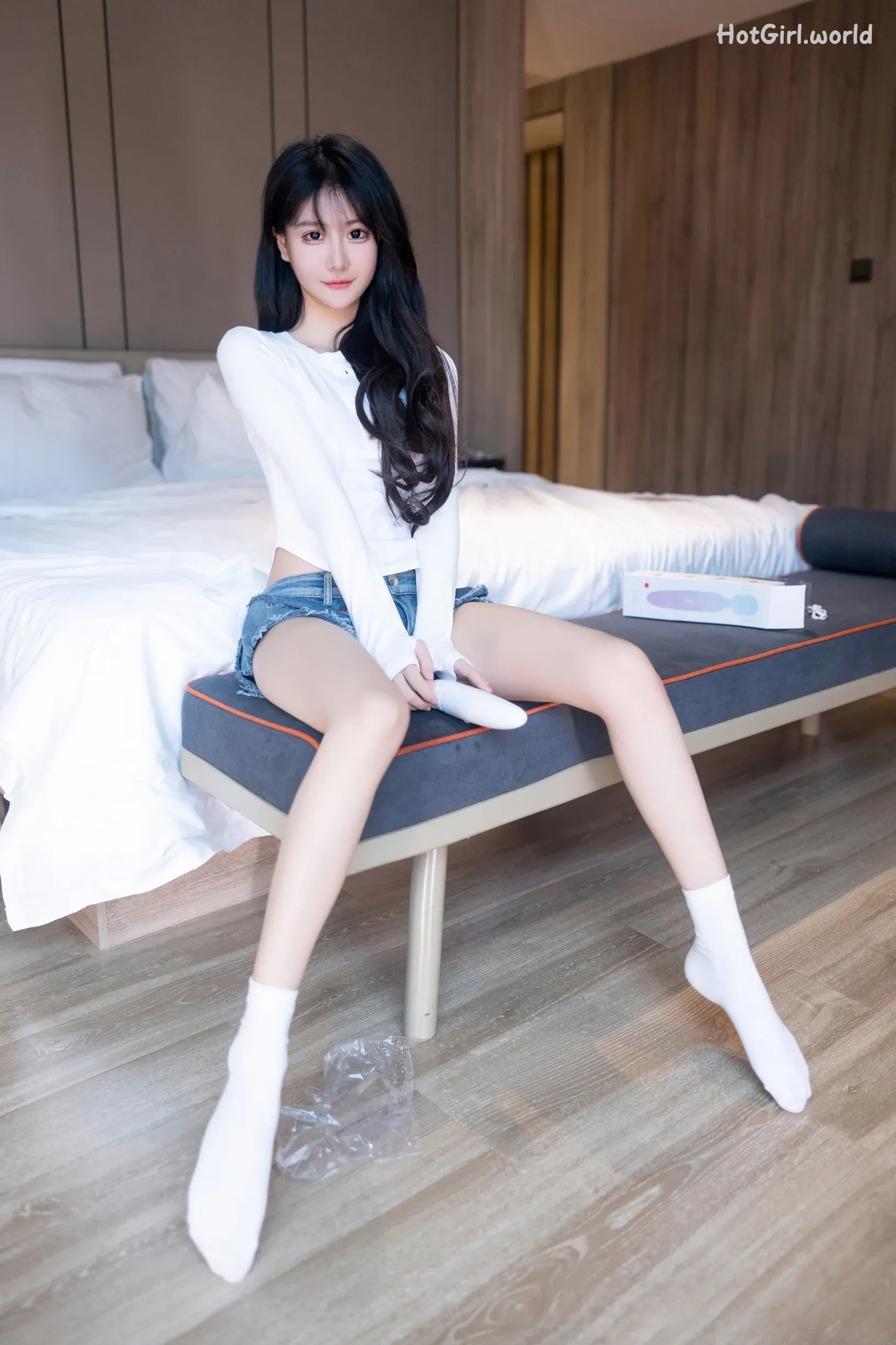 112_hotgirl.world.webp