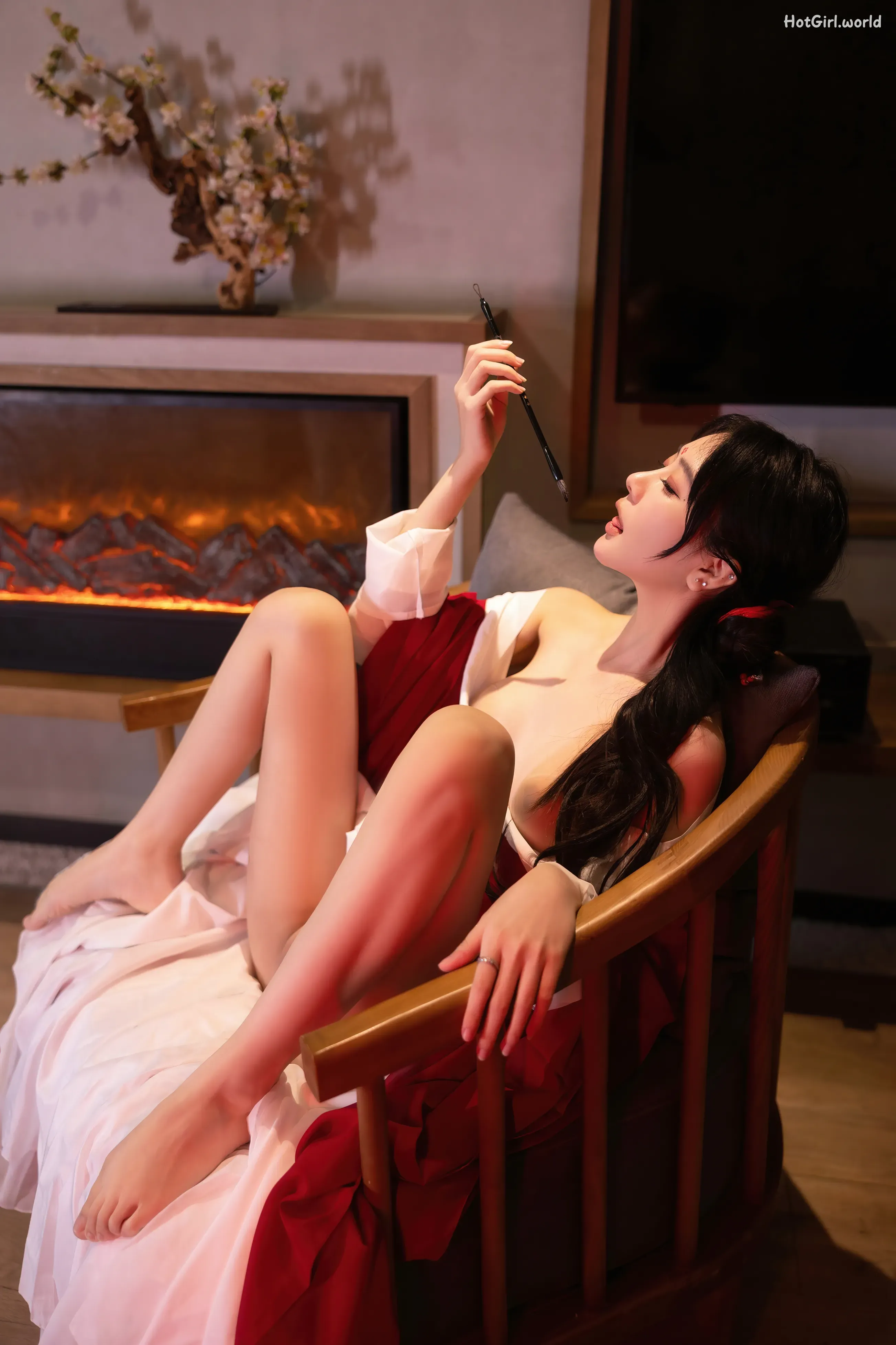 070_hotgirl.world.webp