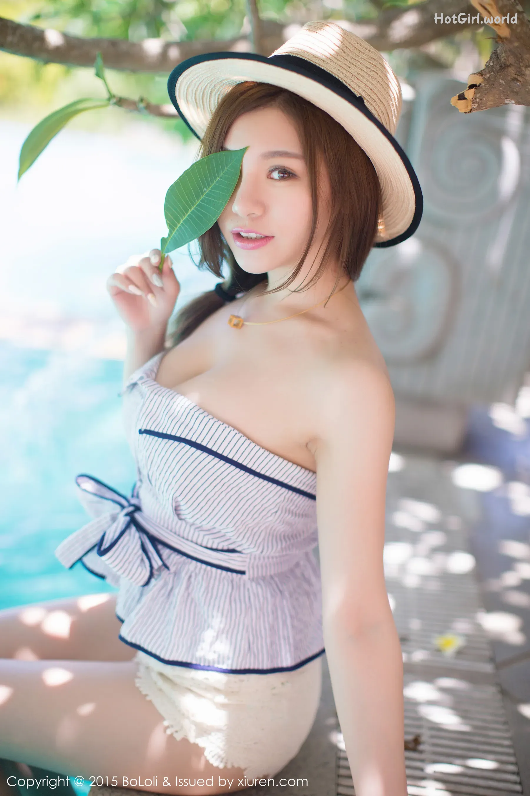 0046_hotgirl.world_hotgirl.world.webp