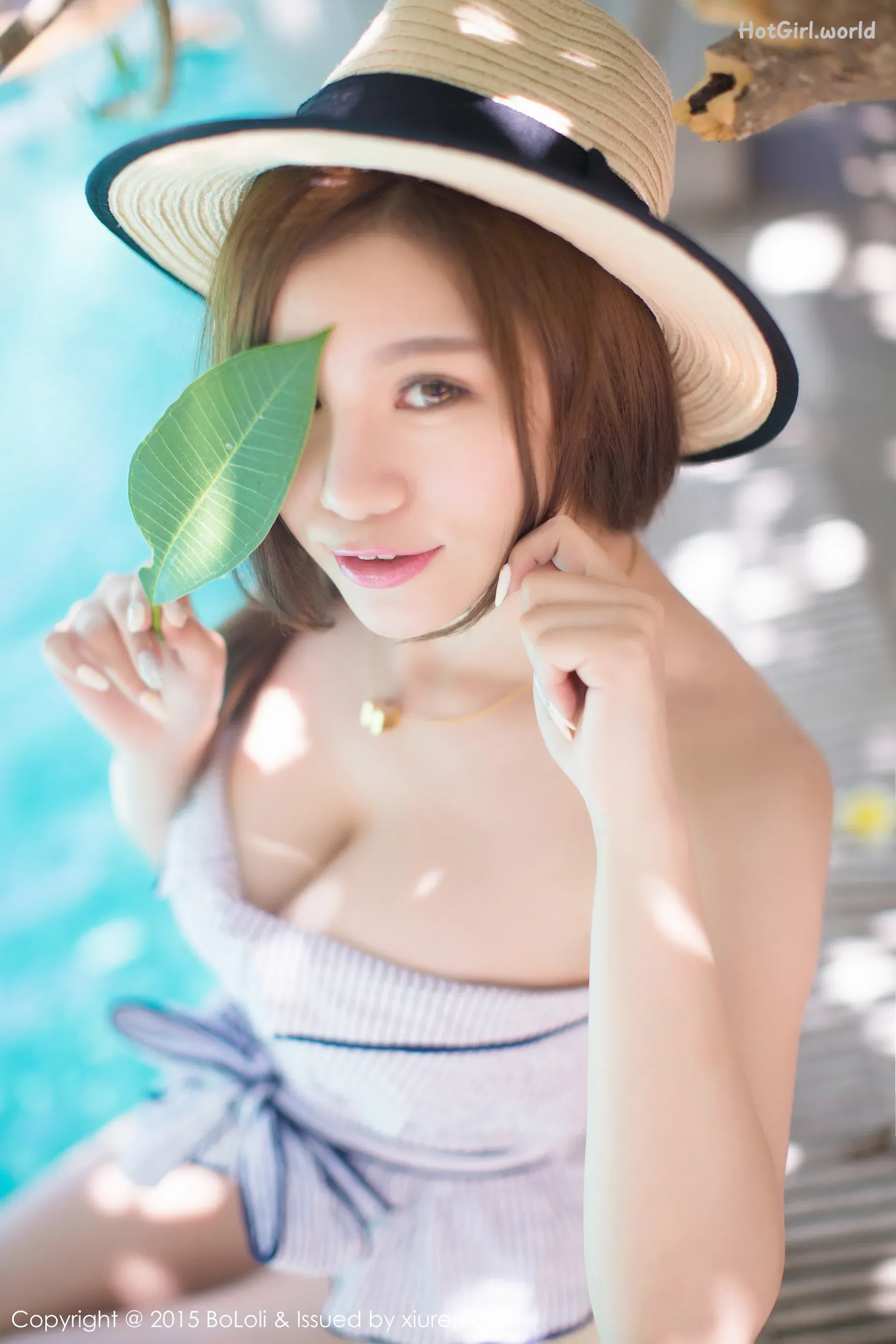 0050_hotgirl.world_hotgirl.world.webp