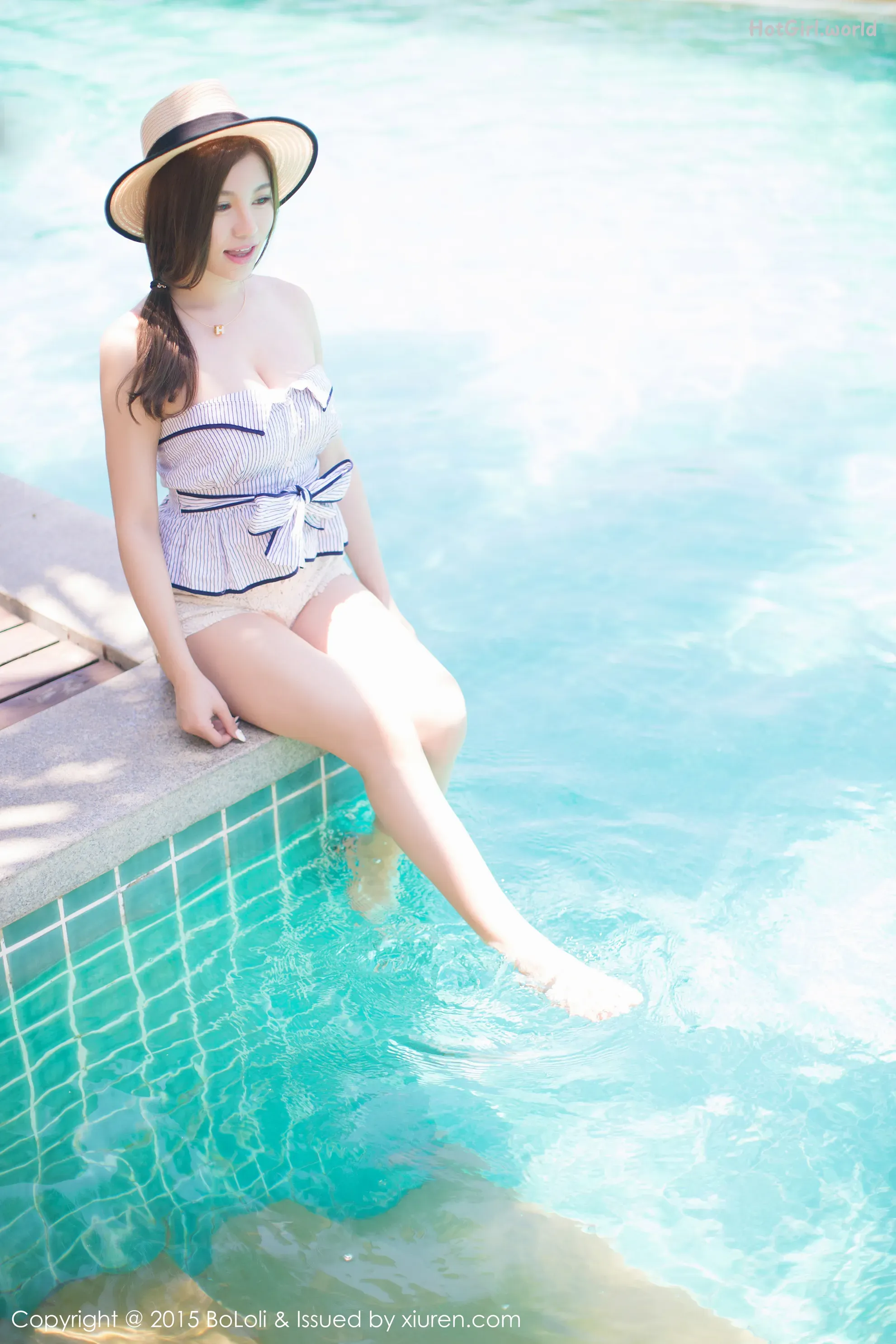 0061_hotgirl.world_hotgirl.world.webp
