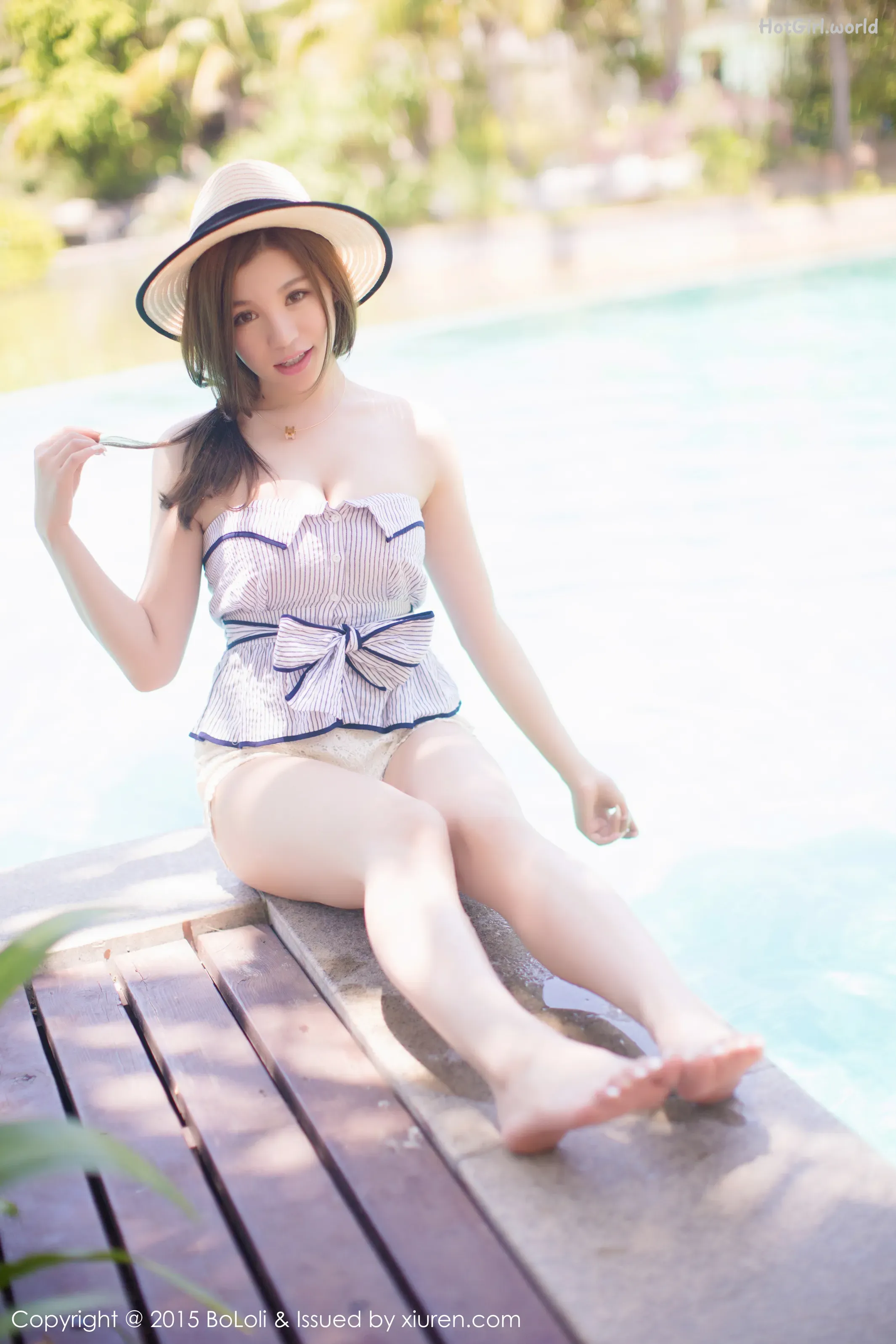 0067_hotgirl.world_hotgirl.world.webp
