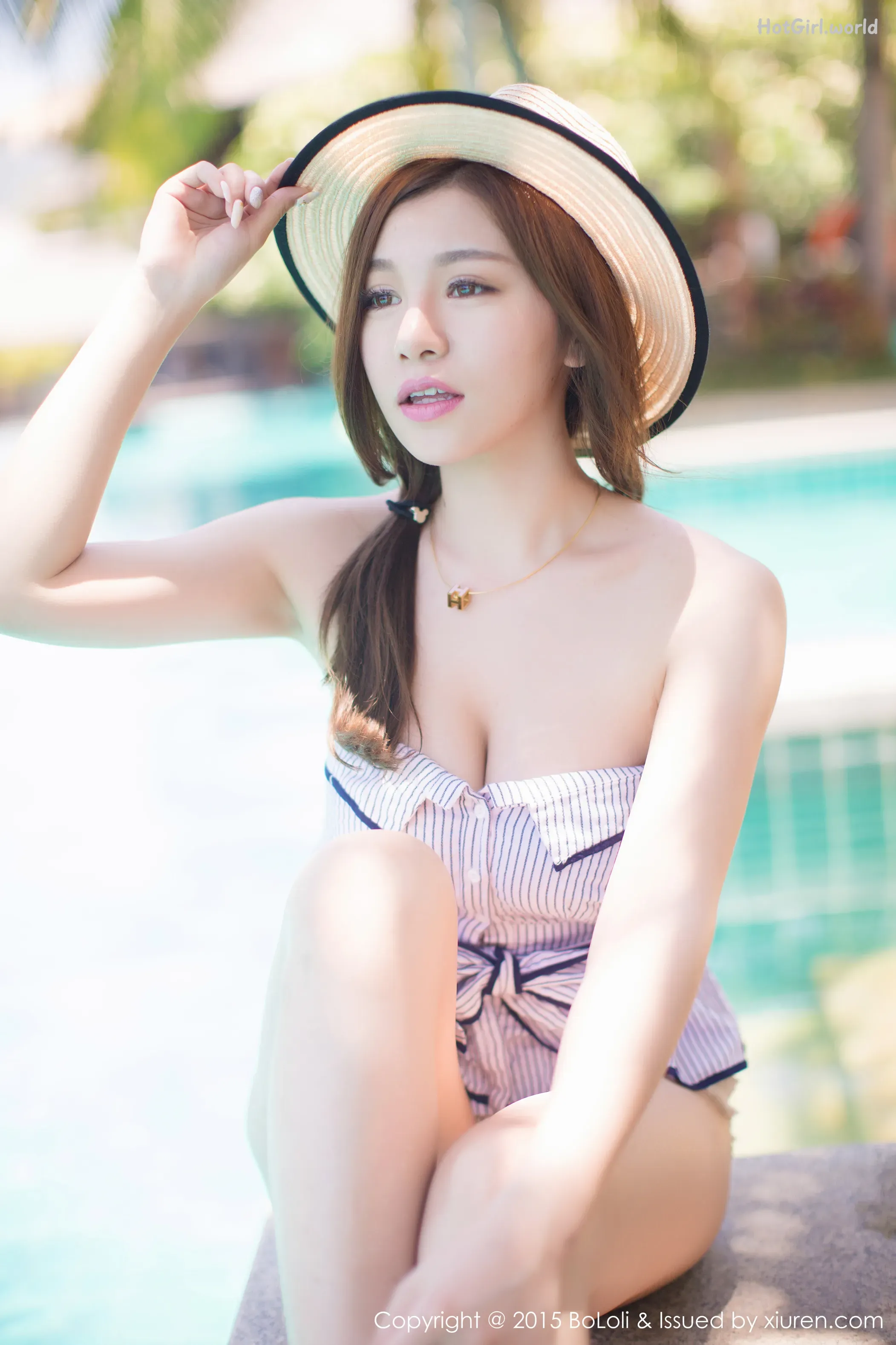 0077_hotgirl.world_hotgirl.world.webp