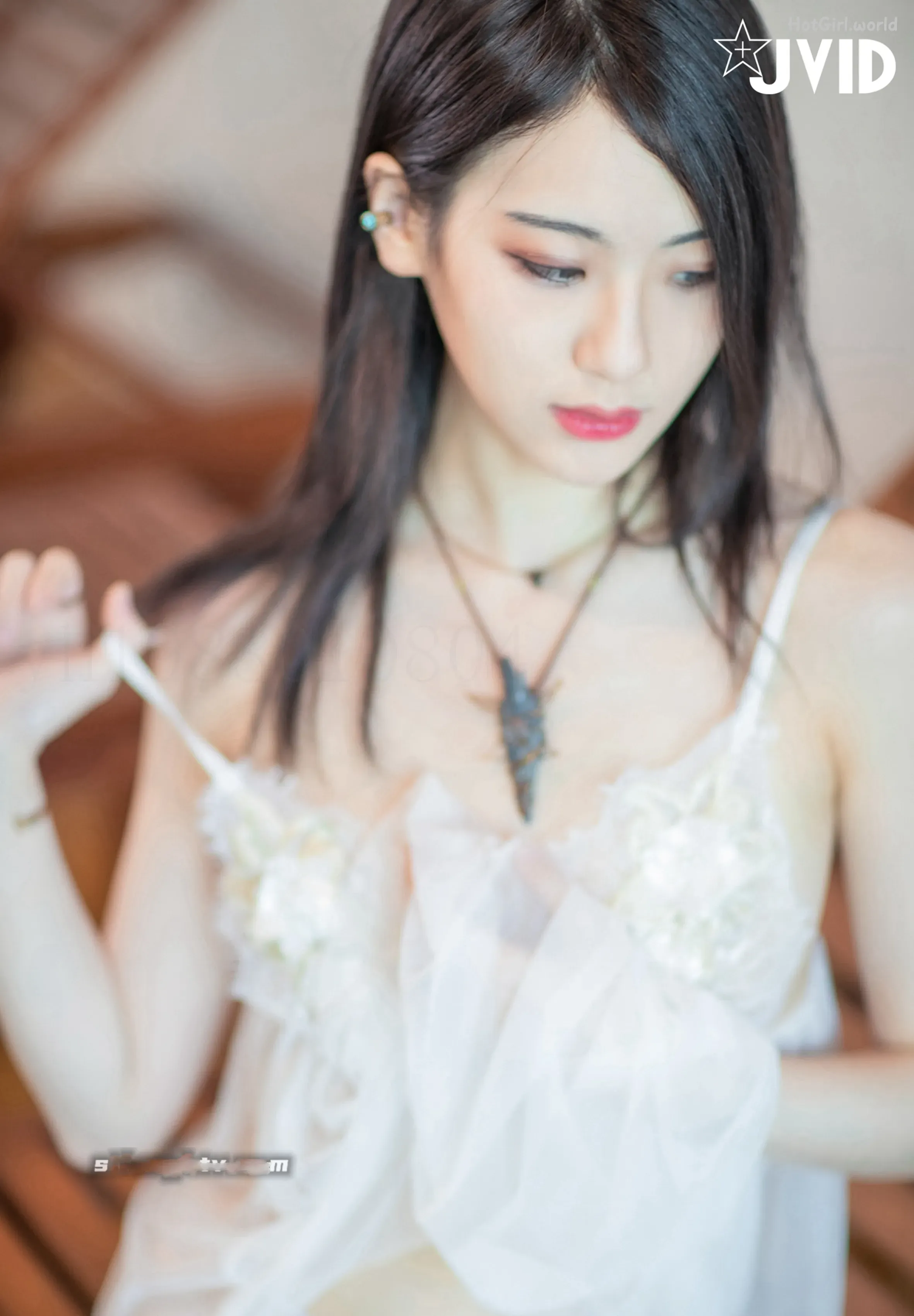 0056_hotgirl.world.webp