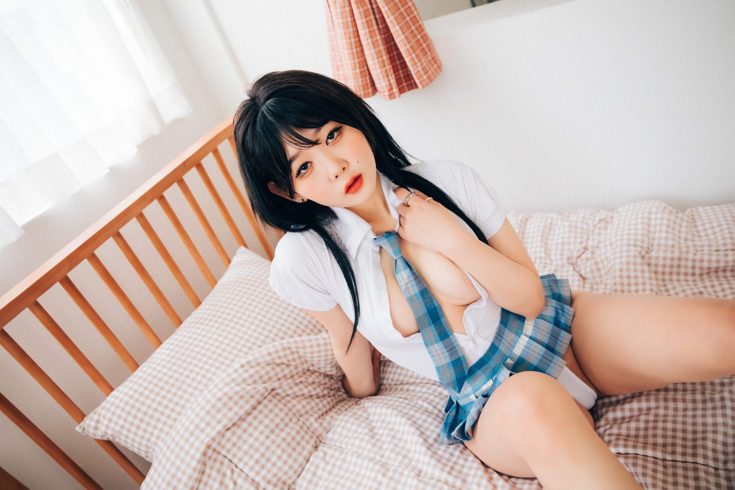 Loozy-Zia-Primera-S.Ver-hotgirl.world-006.jpg