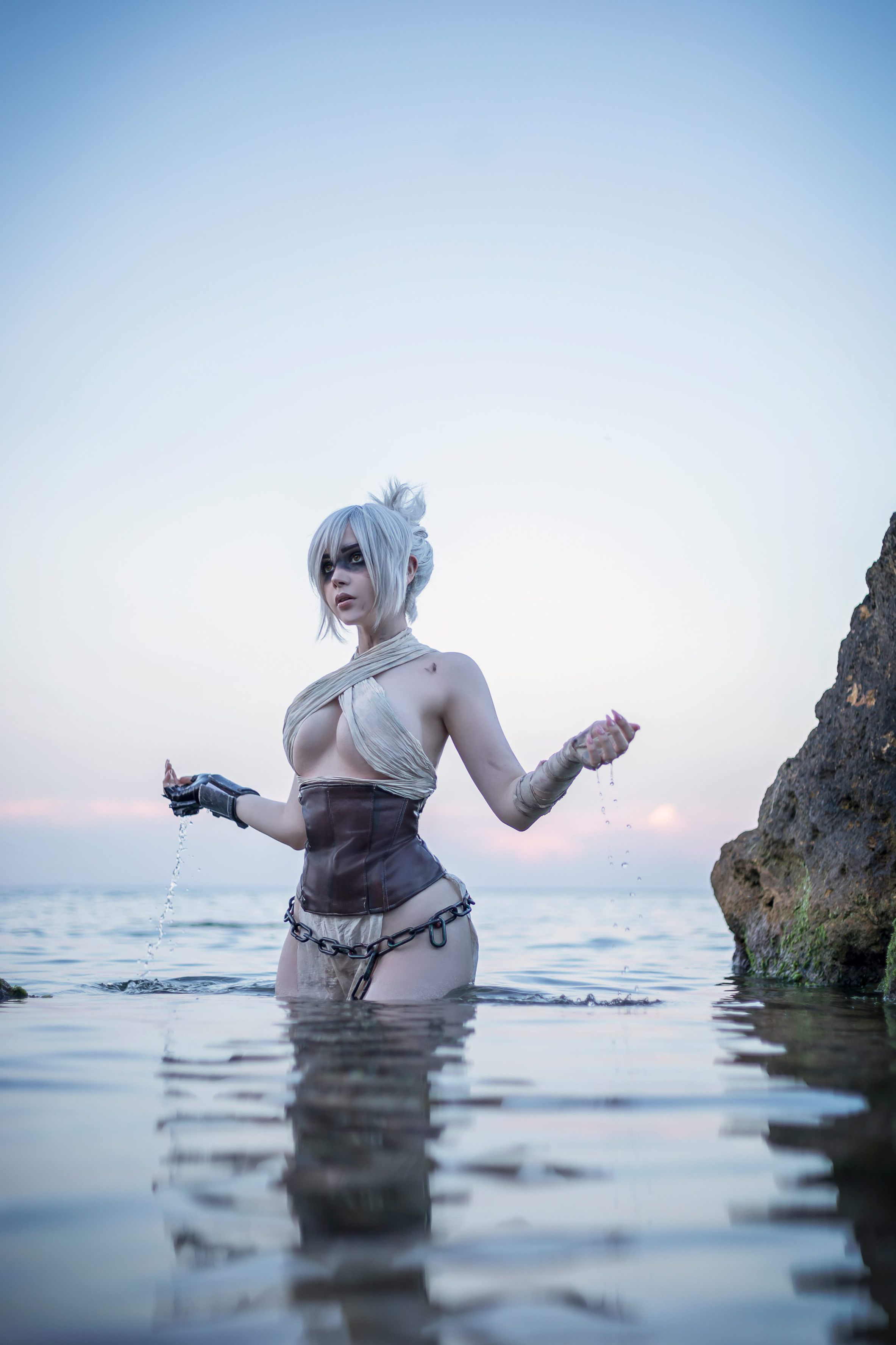 Coser-Sayathefox-Riven-LOL-hotgirl.world-009.jpg
