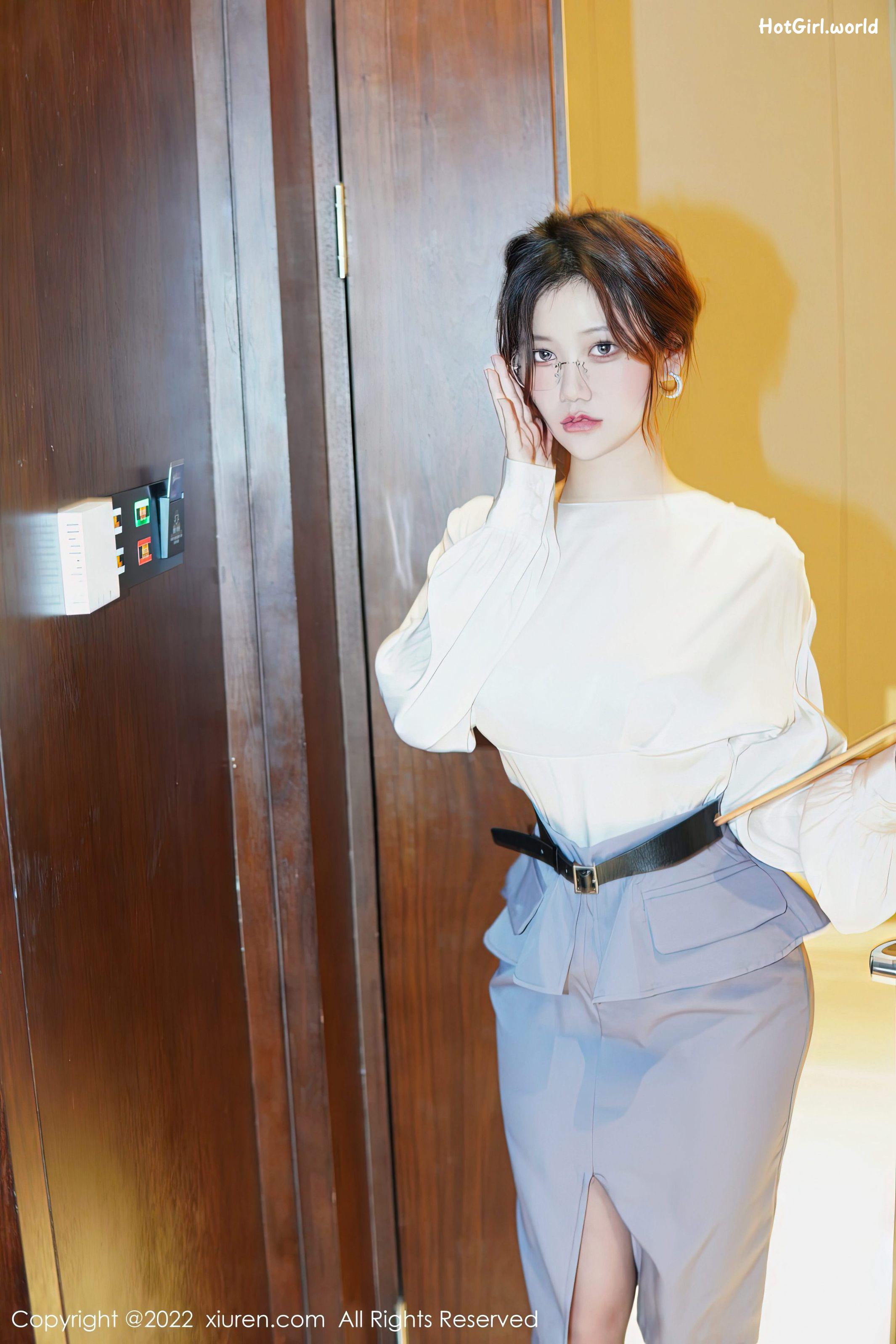 XIUREN-No.6028-hotgirl.world-001.jpg