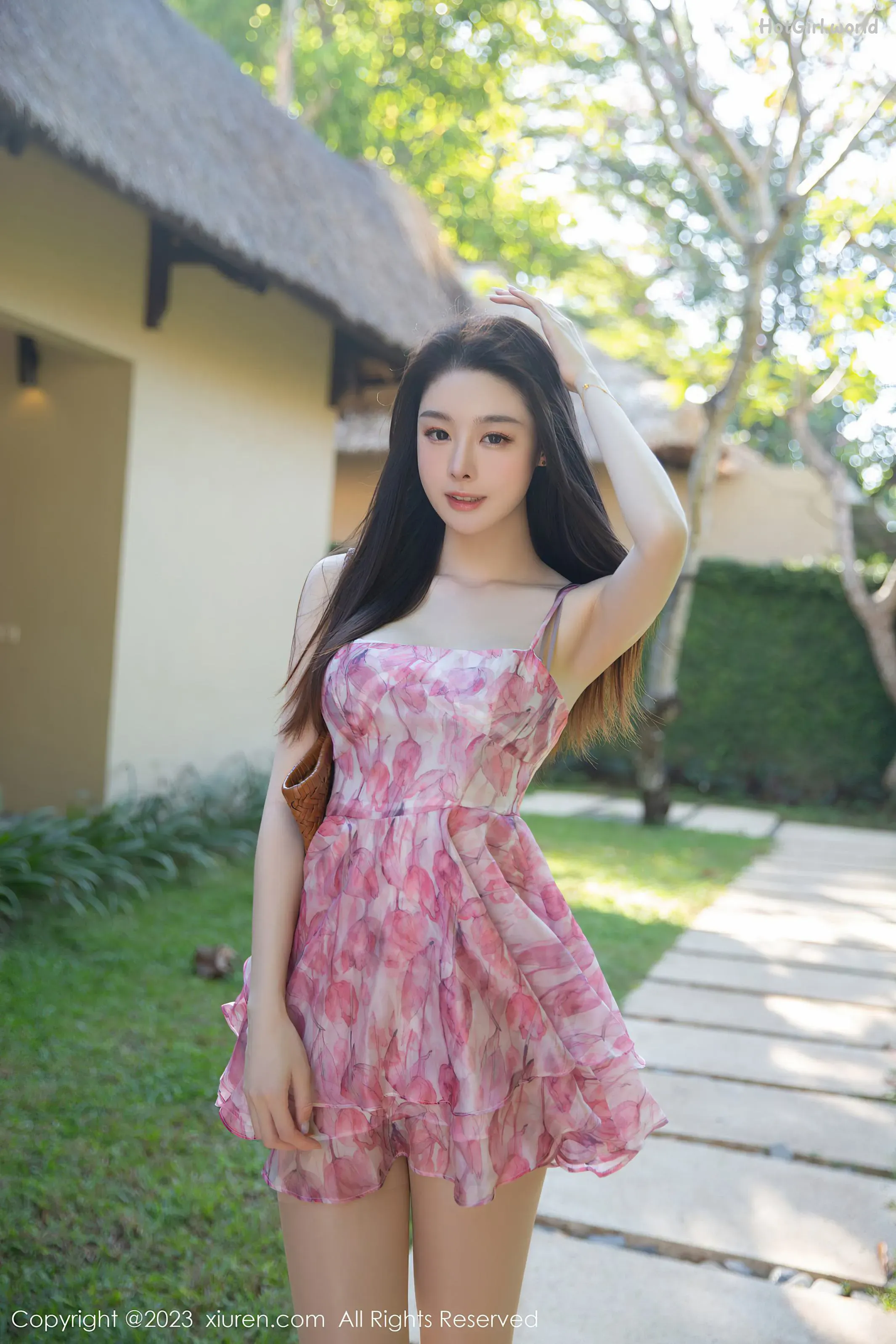 XiuRen秀人网-No-7006-是小逗逗-0003-6557250876_hotgirl.world.webp