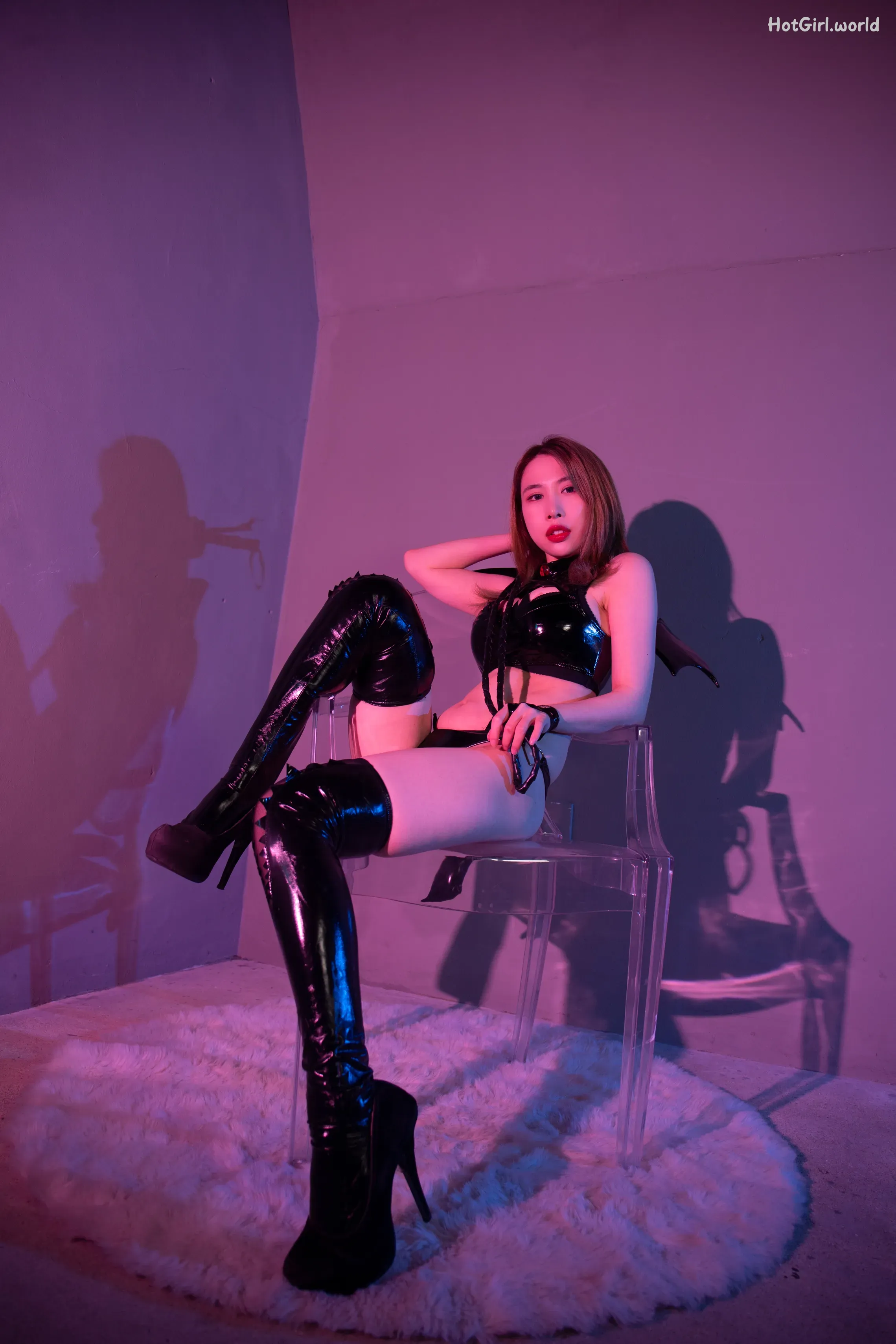 LIKEY-Uhye-Happy-Halloween-hotgirl.world-071.webp