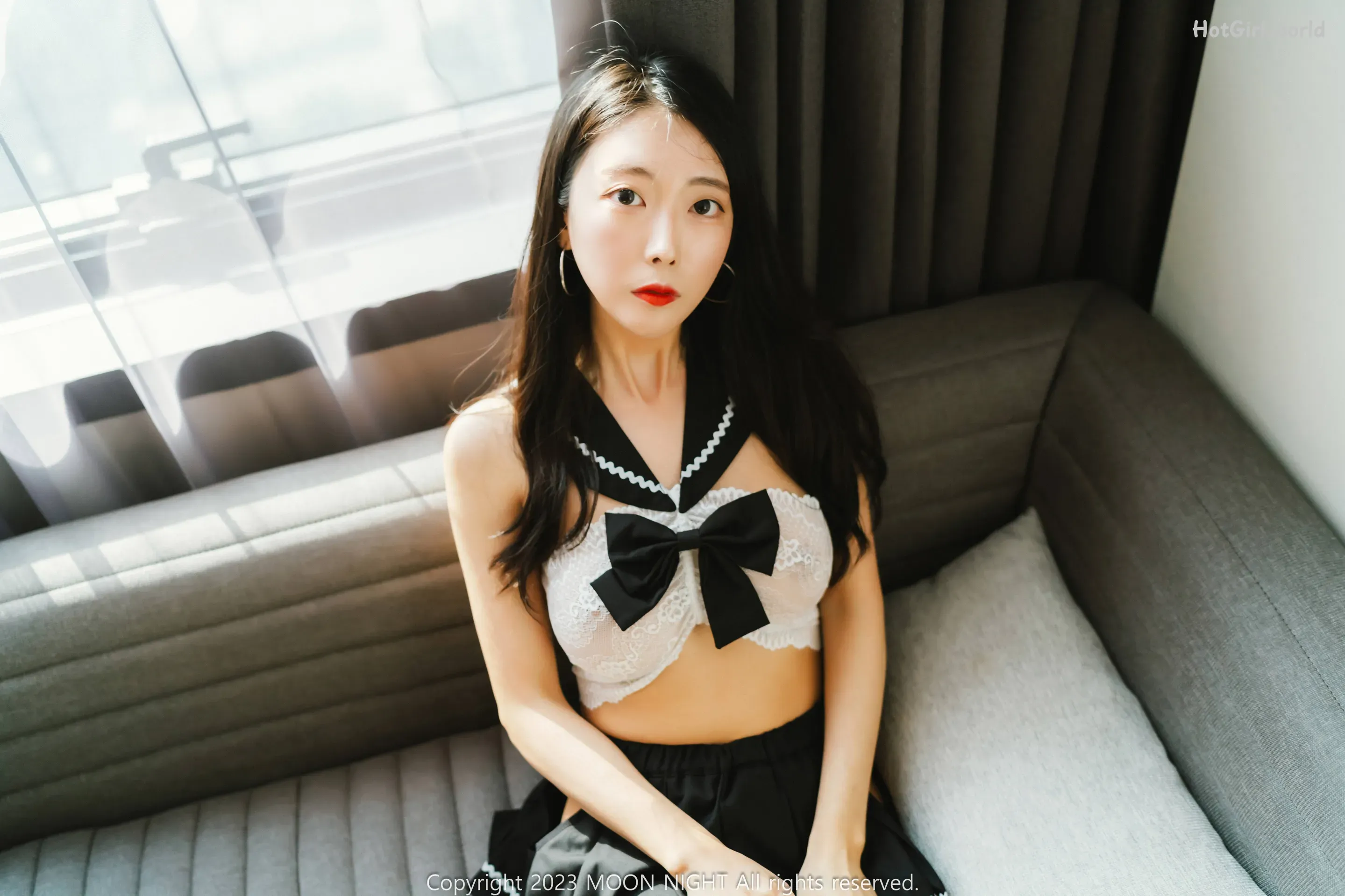 Moon-Night-Snap-Mona-One-Good-Day-hotgirl.world-002.webp