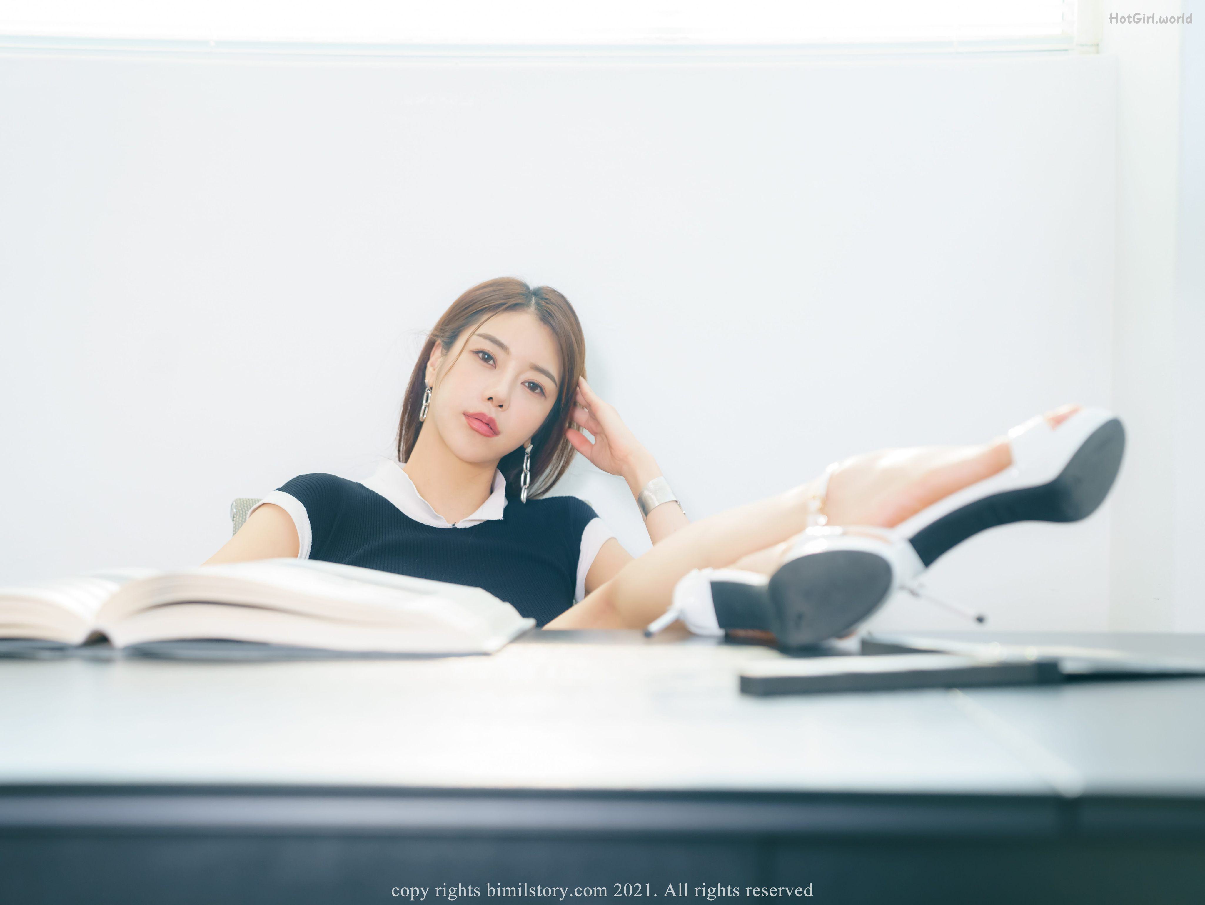 Bimilstory-Eunsu-Vol.01-First-Experience-Secret-1-hotgirl.world-046.jpg