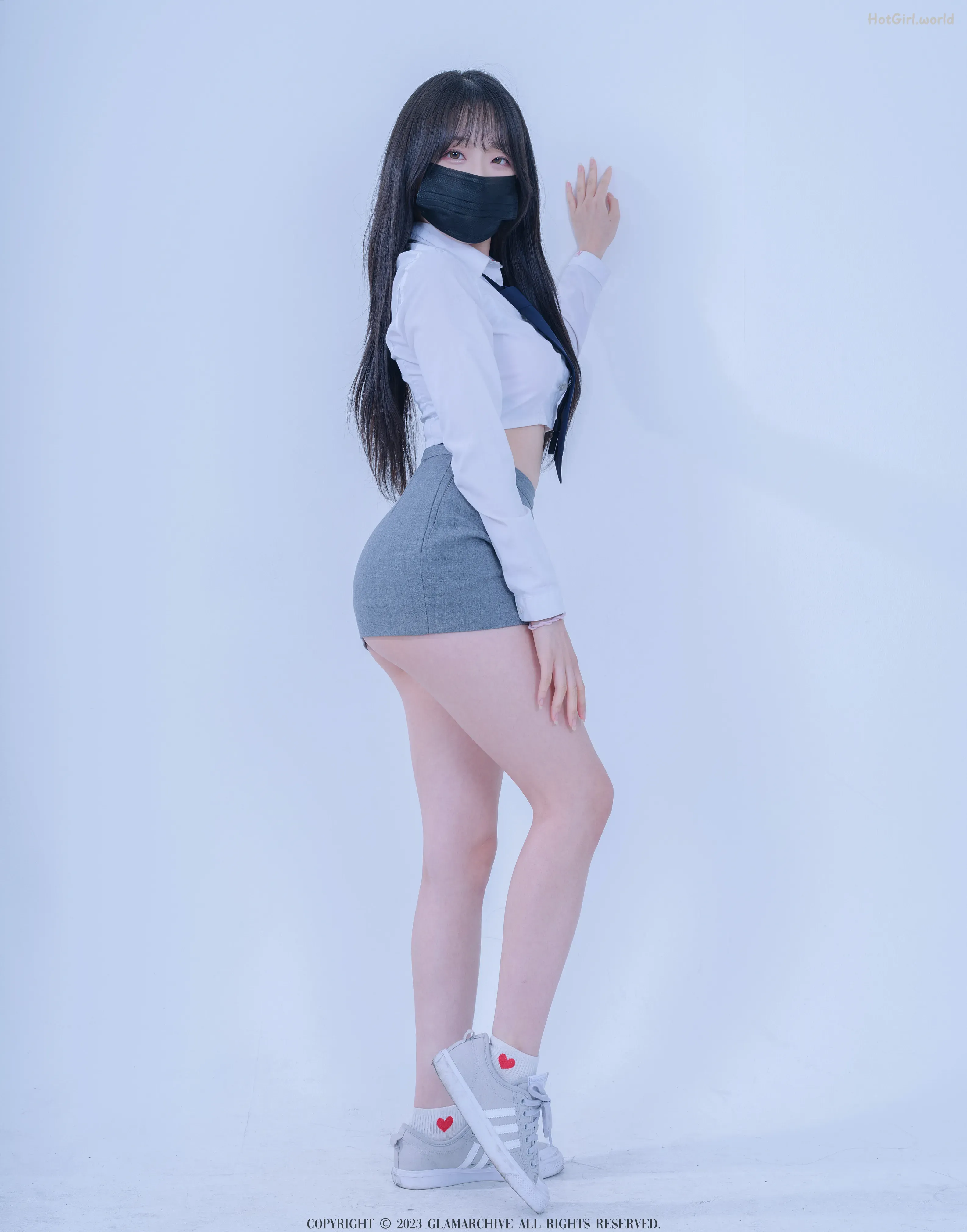 Glamarchive-BAEK-SUL-TANG-School-Look-hotgirl.world-003.webp