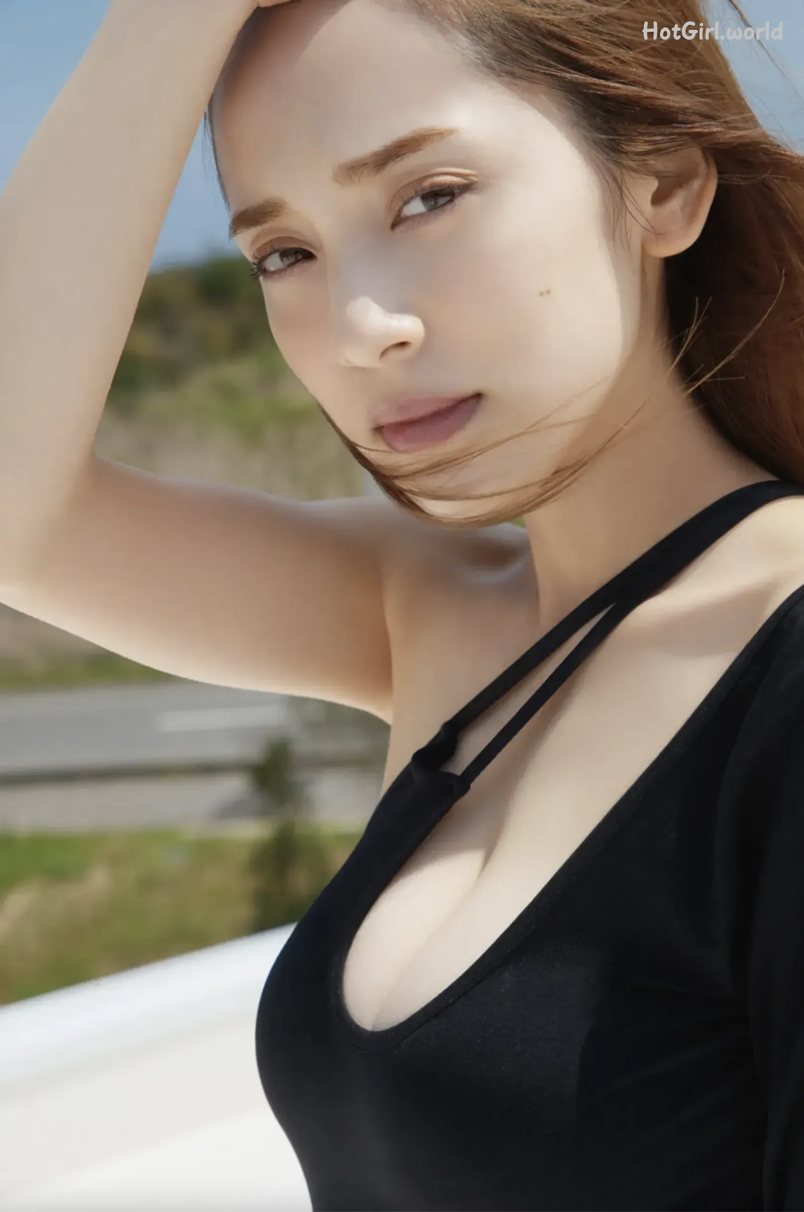 0003_hotgirl.world.webp