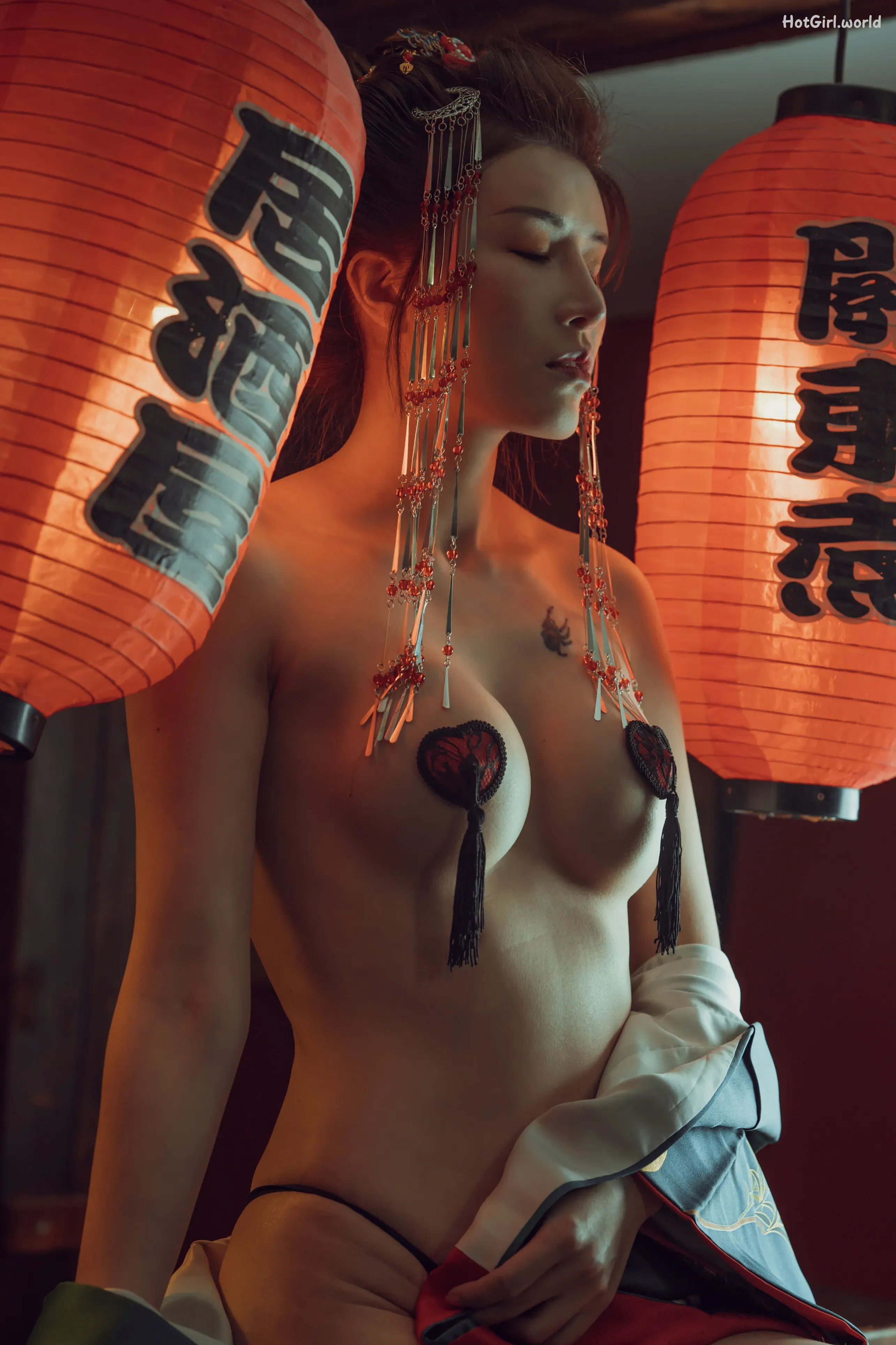 Coser-lubasui-hotgirl.world-008.webp