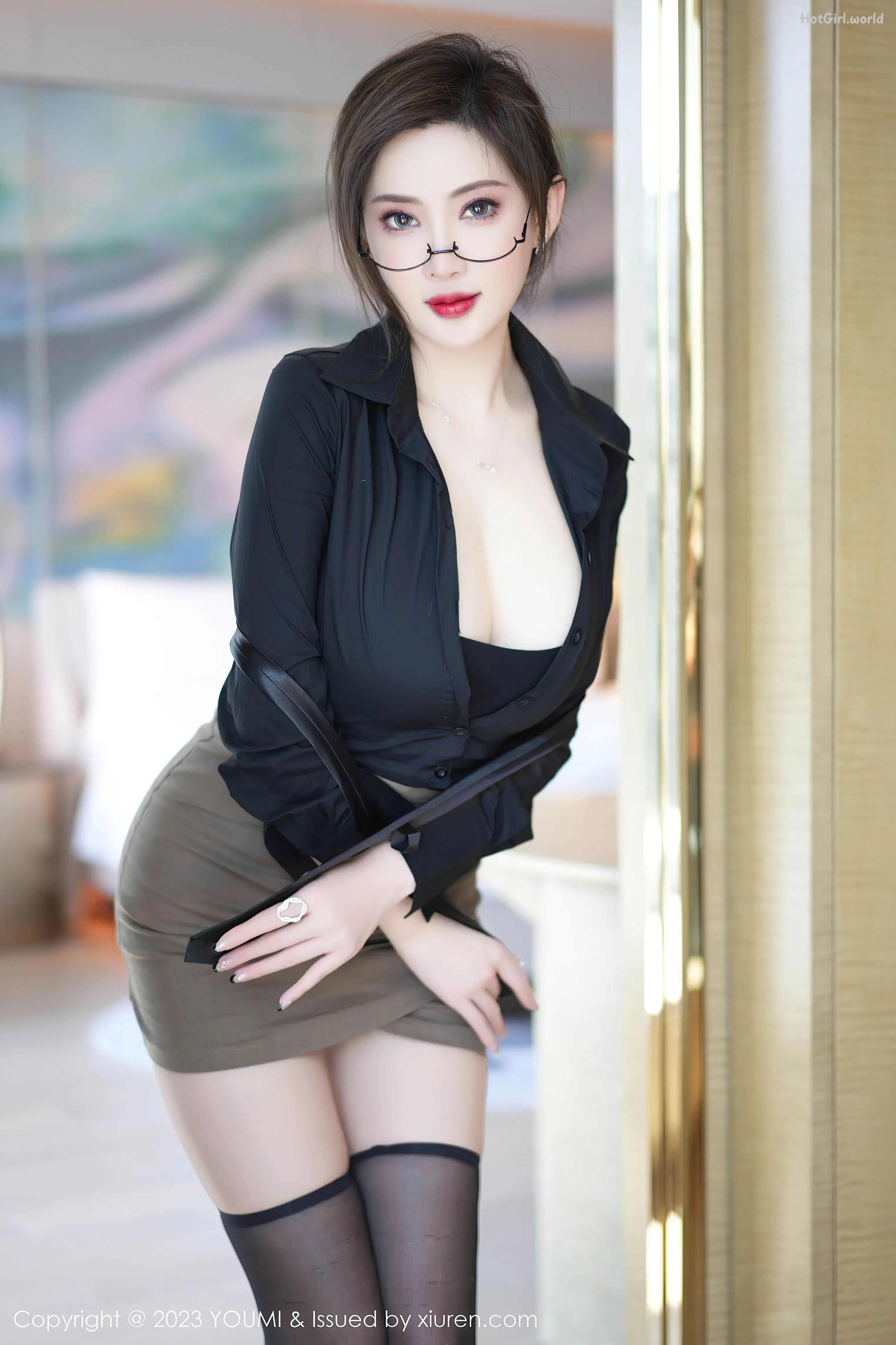 0007_hotgirl.world.webp