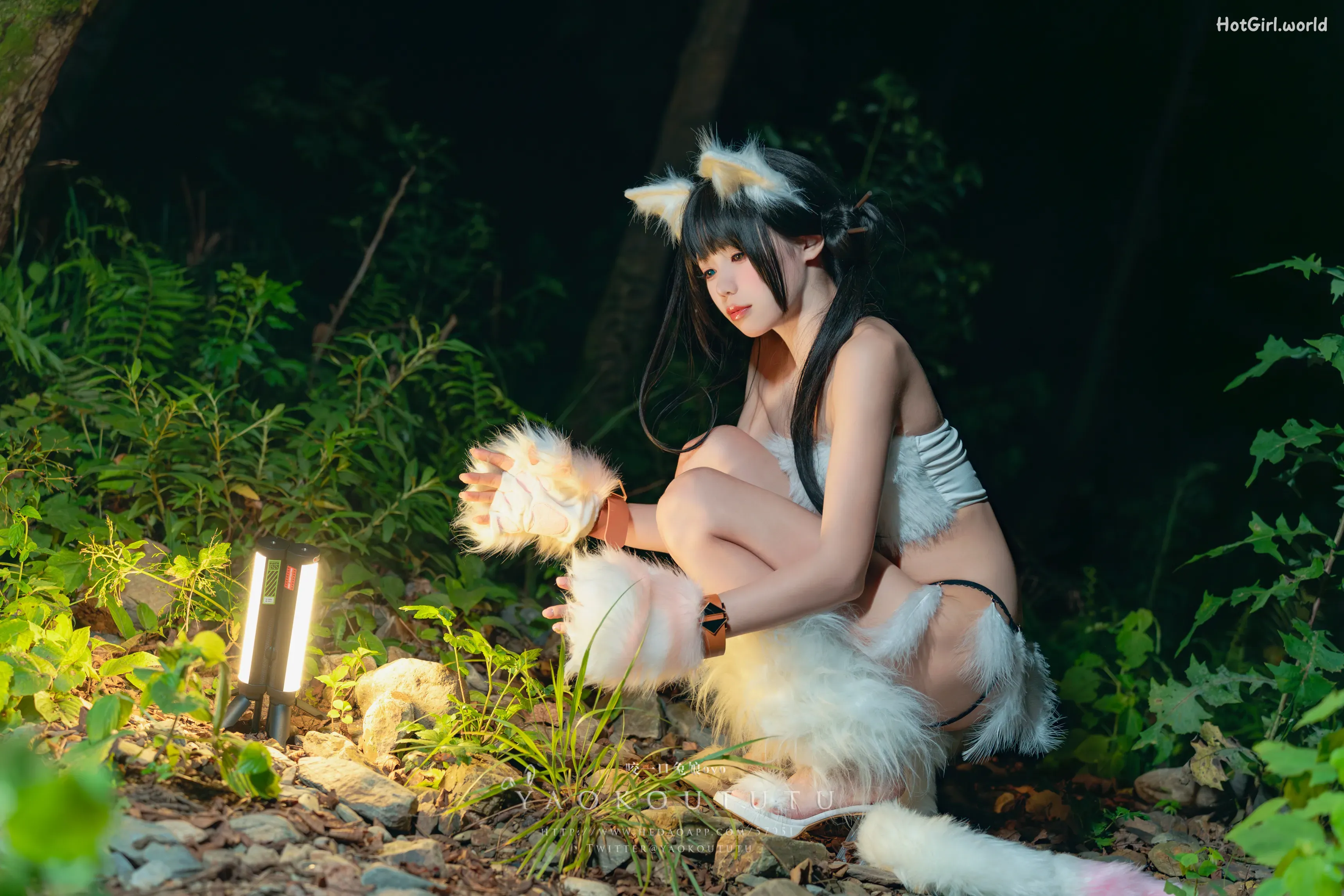 Coser-and-LIKEY-hotgirl.world-003.webp