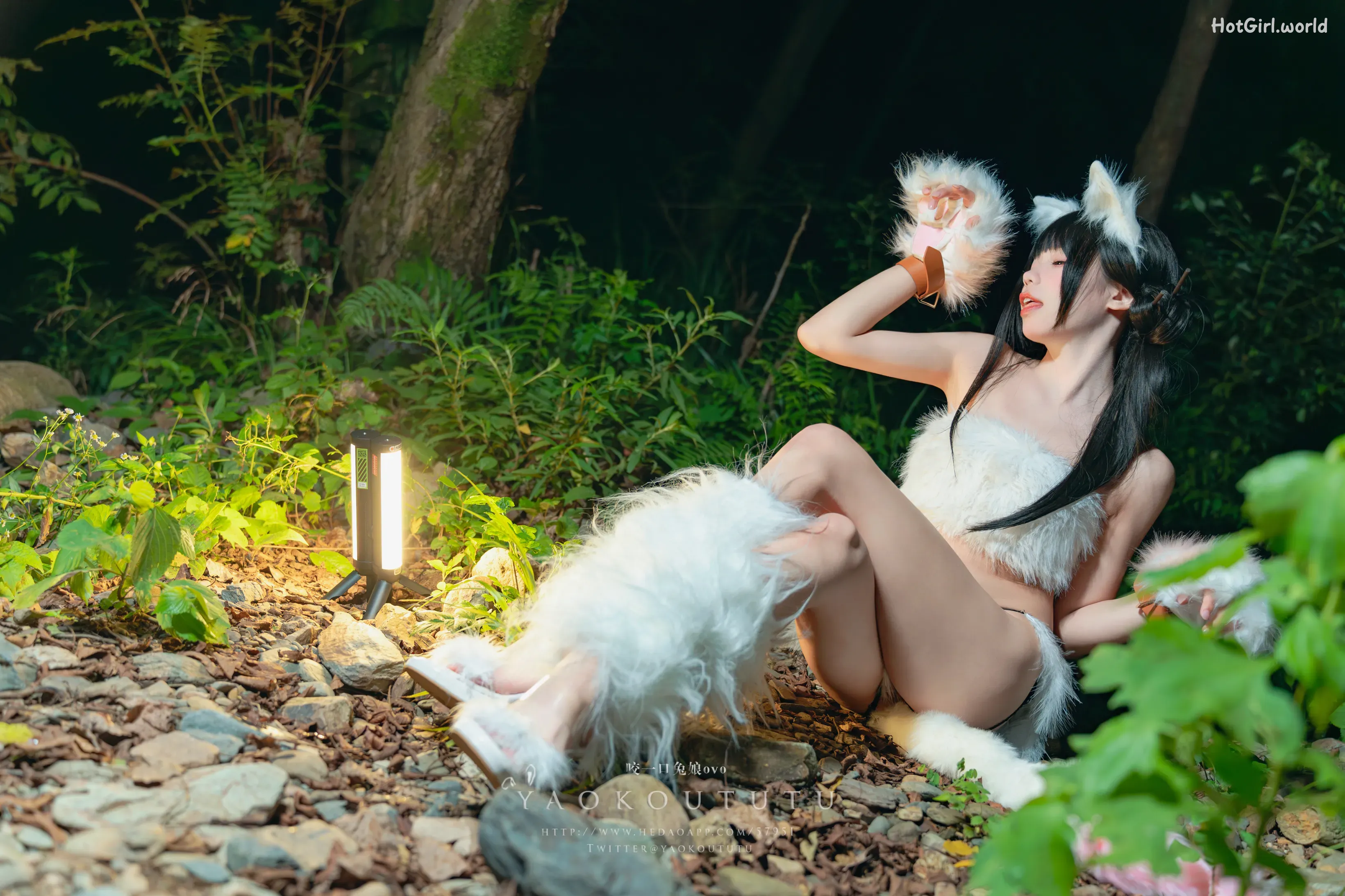 Coser-and-LIKEY-hotgirl.world-005.webp