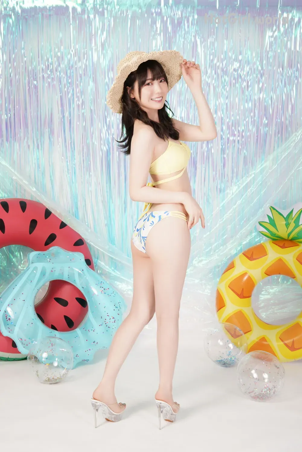 0016_hotgirl.world.webp