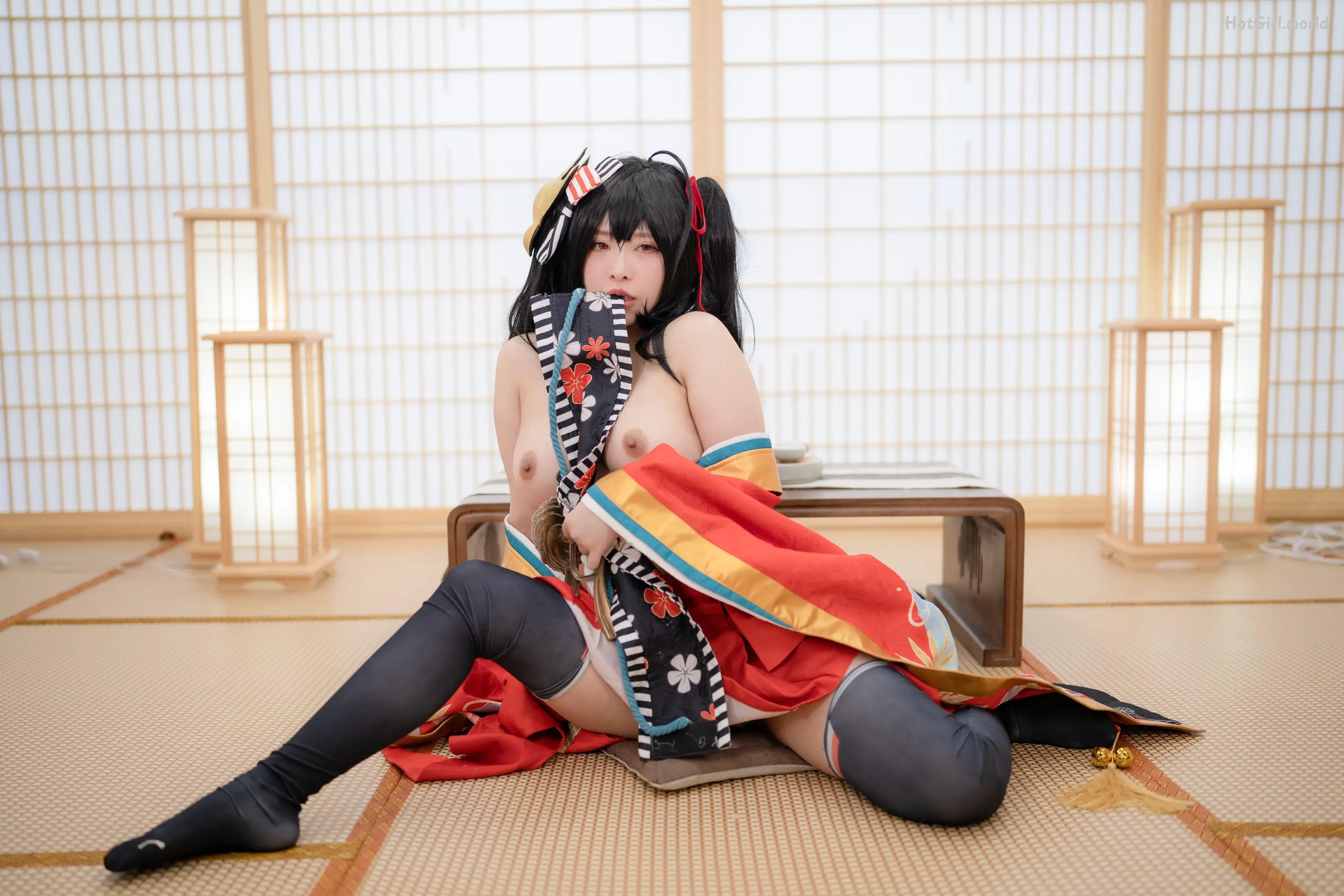 Yuna-Vol.8-AzurLane-IJN-Taihou-hotgirl.world-027.webp