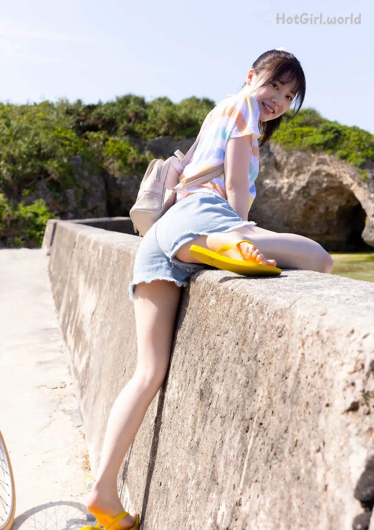 0005_hotgirl.world.webp