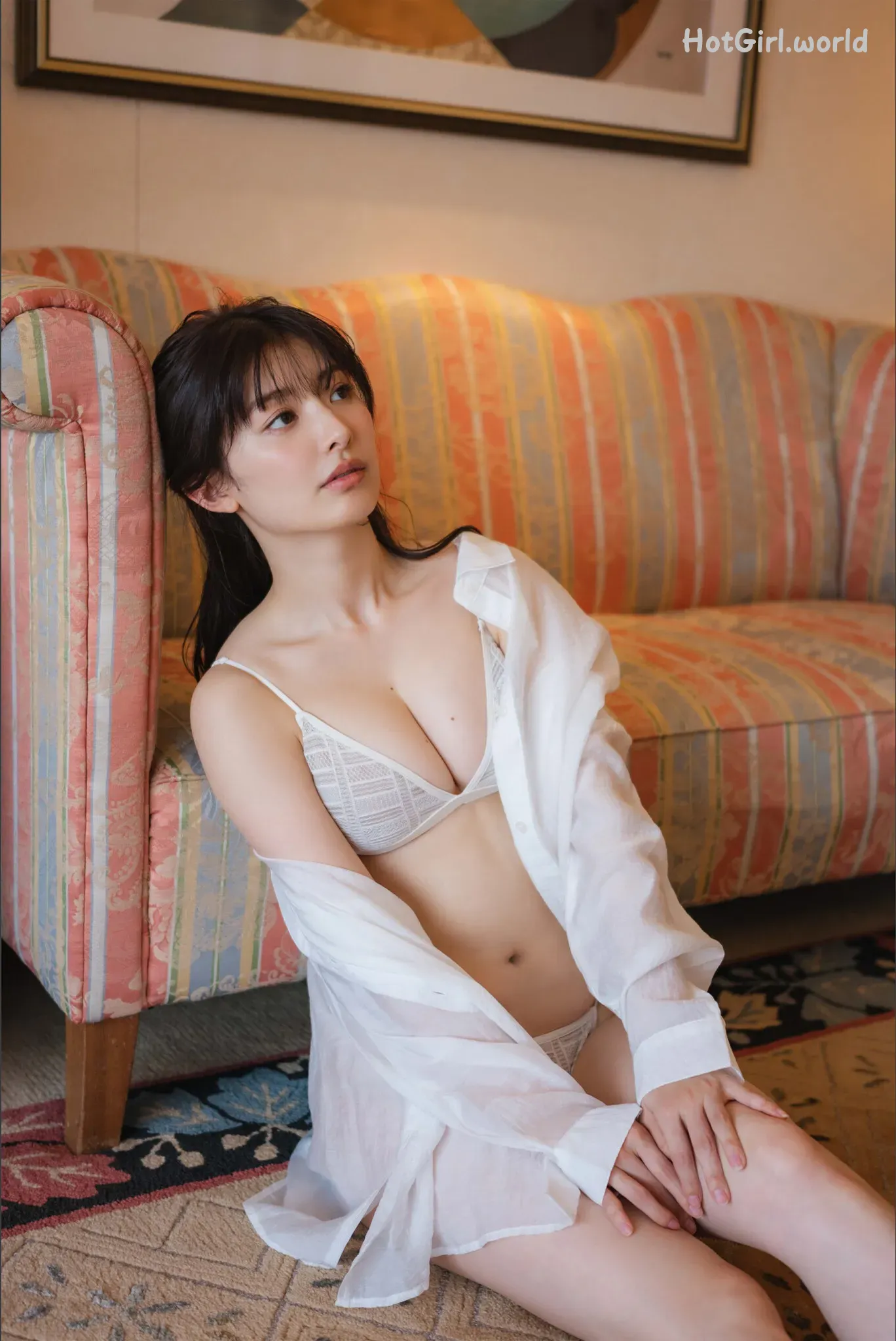 07_hotgirl.world.webp
