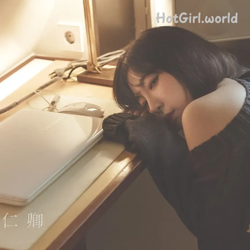 Kang-In-kyung-Collection-hotgirl.world-584.webp