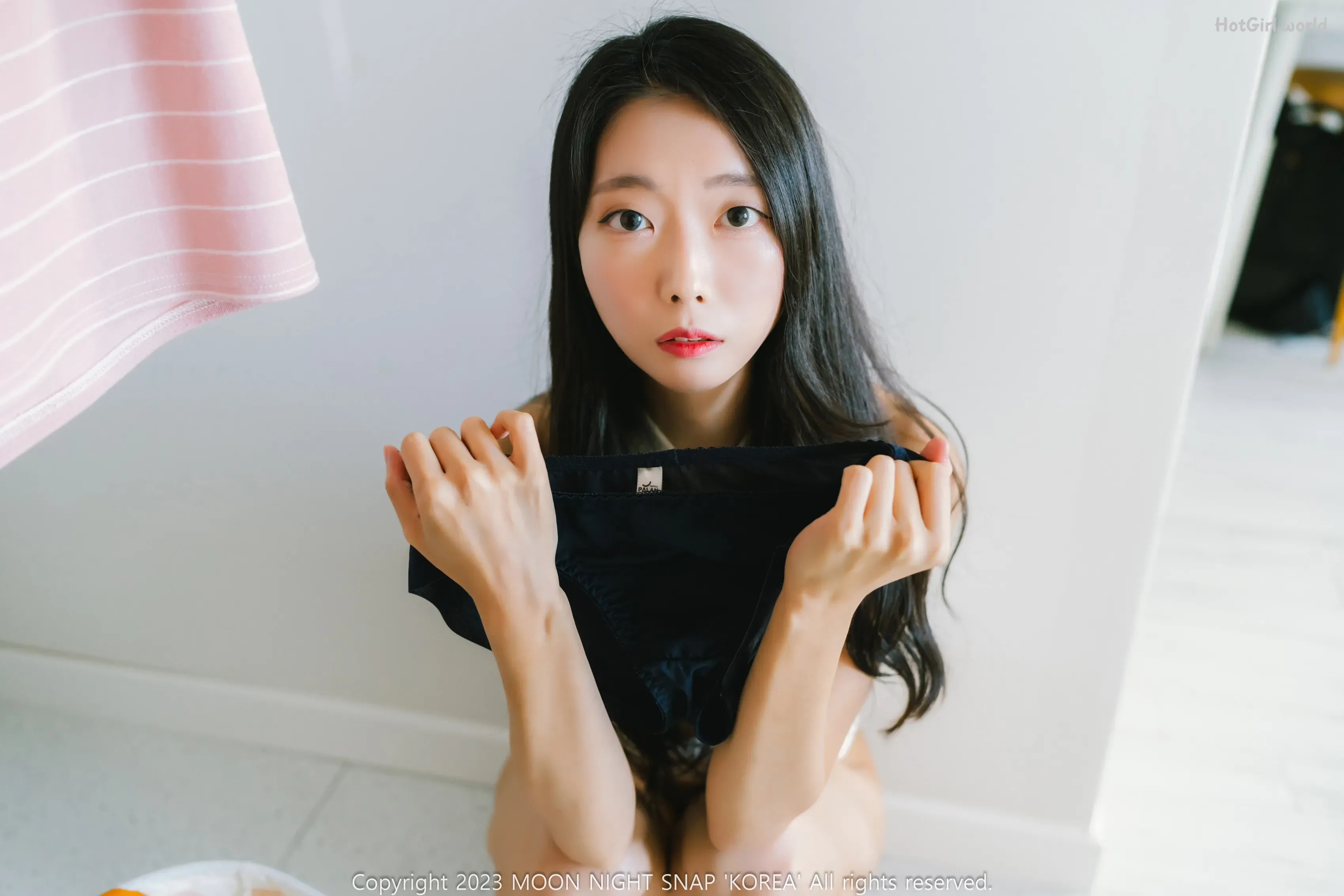 Moon-Night-Snap-Mona-Vol.02-Covert-Temptations-hotgirl.world-003.webp