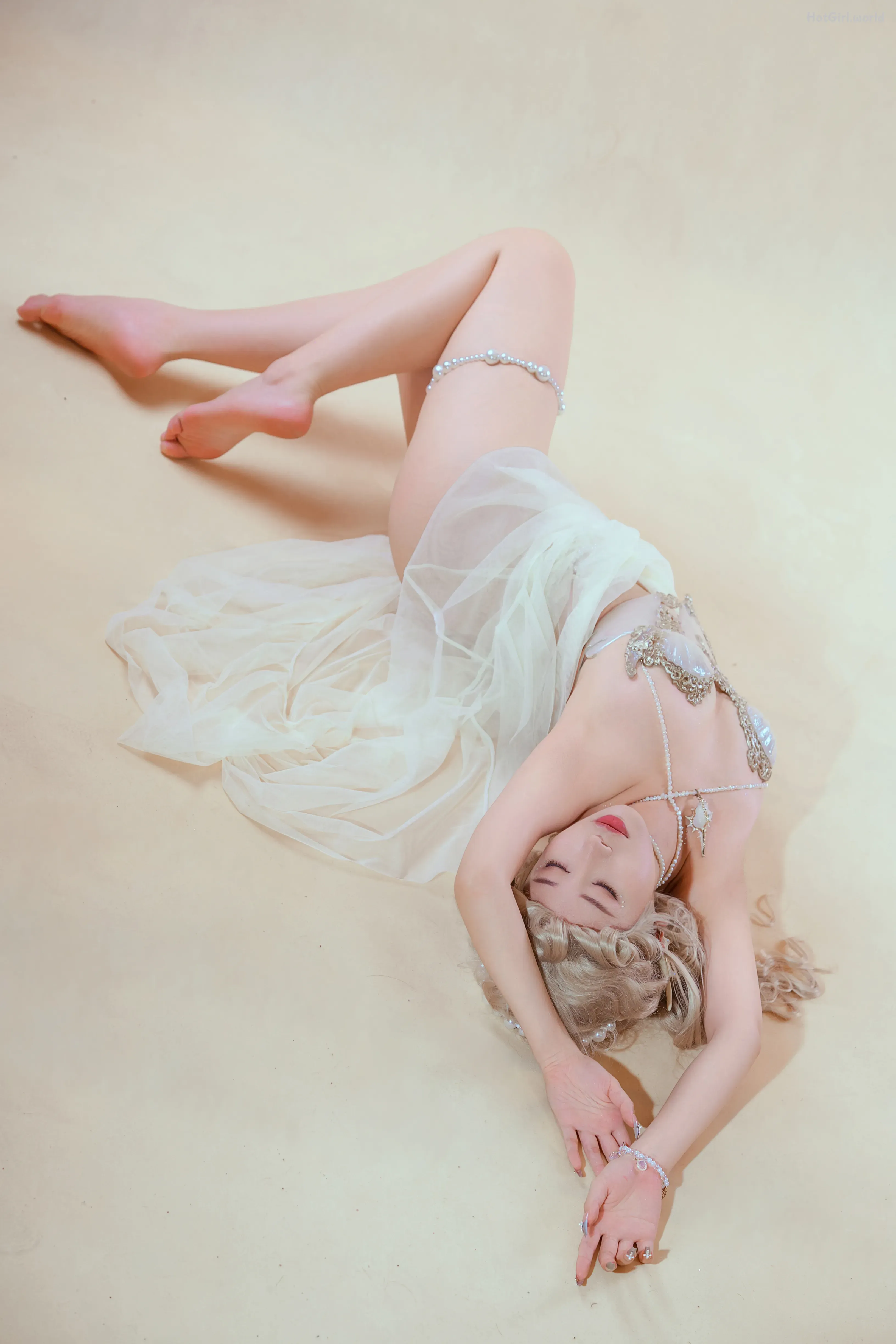 Coser-Yunx1x1-Vol.057-hotgirl.world-008.webp