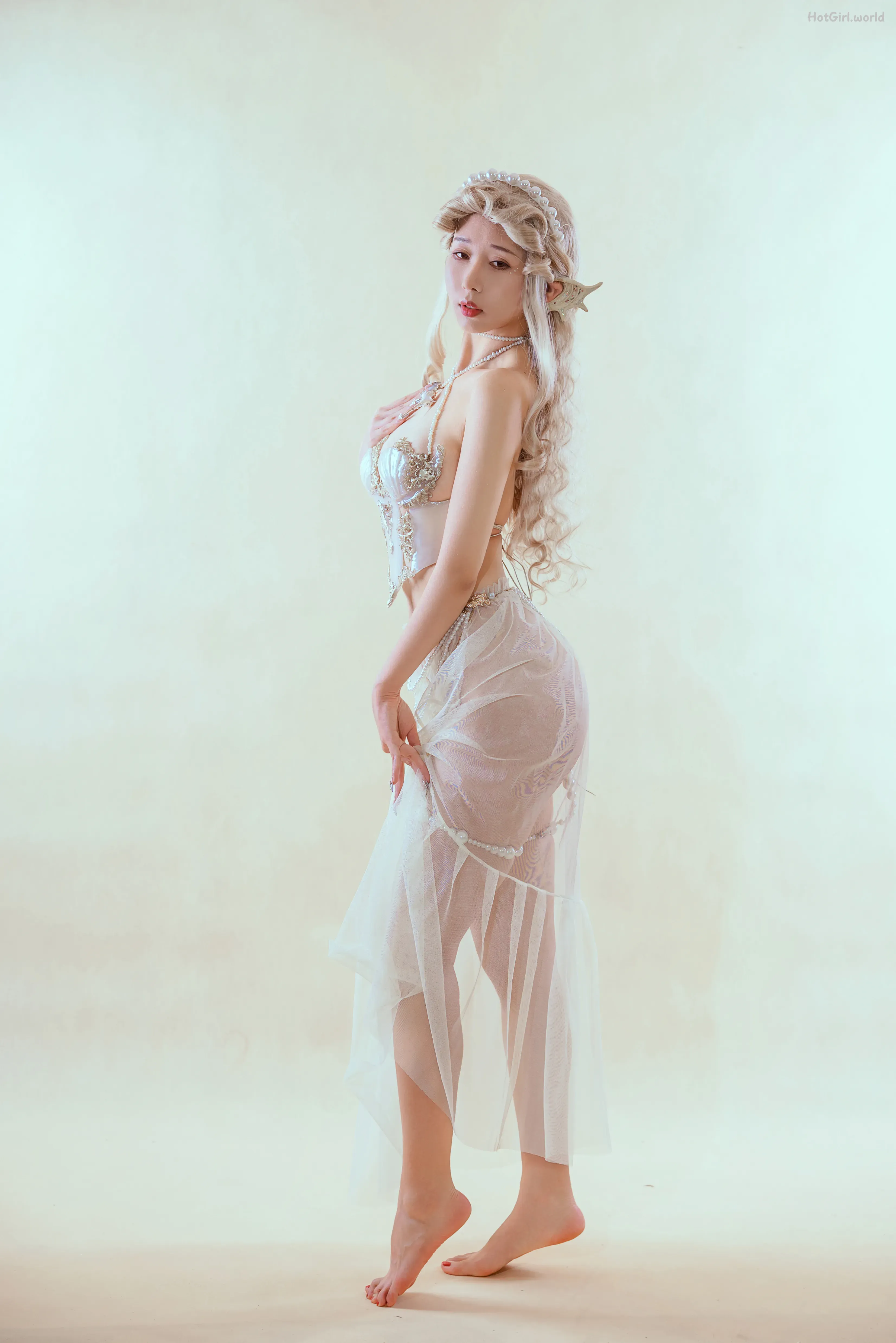 Coser-Yunx1x1-Vol.057-hotgirl.world-012.webp