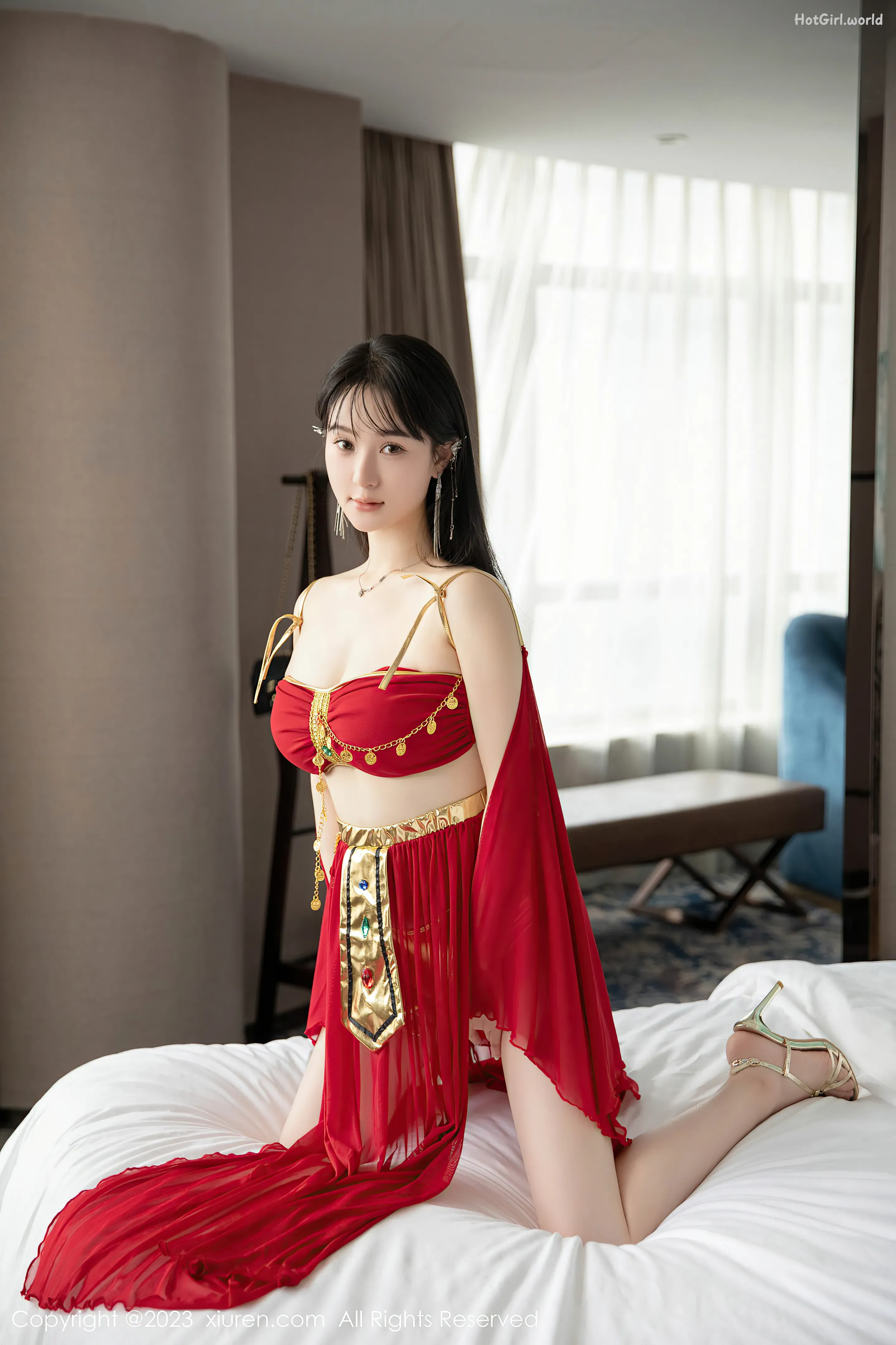 0028_hotgirl.world.webp