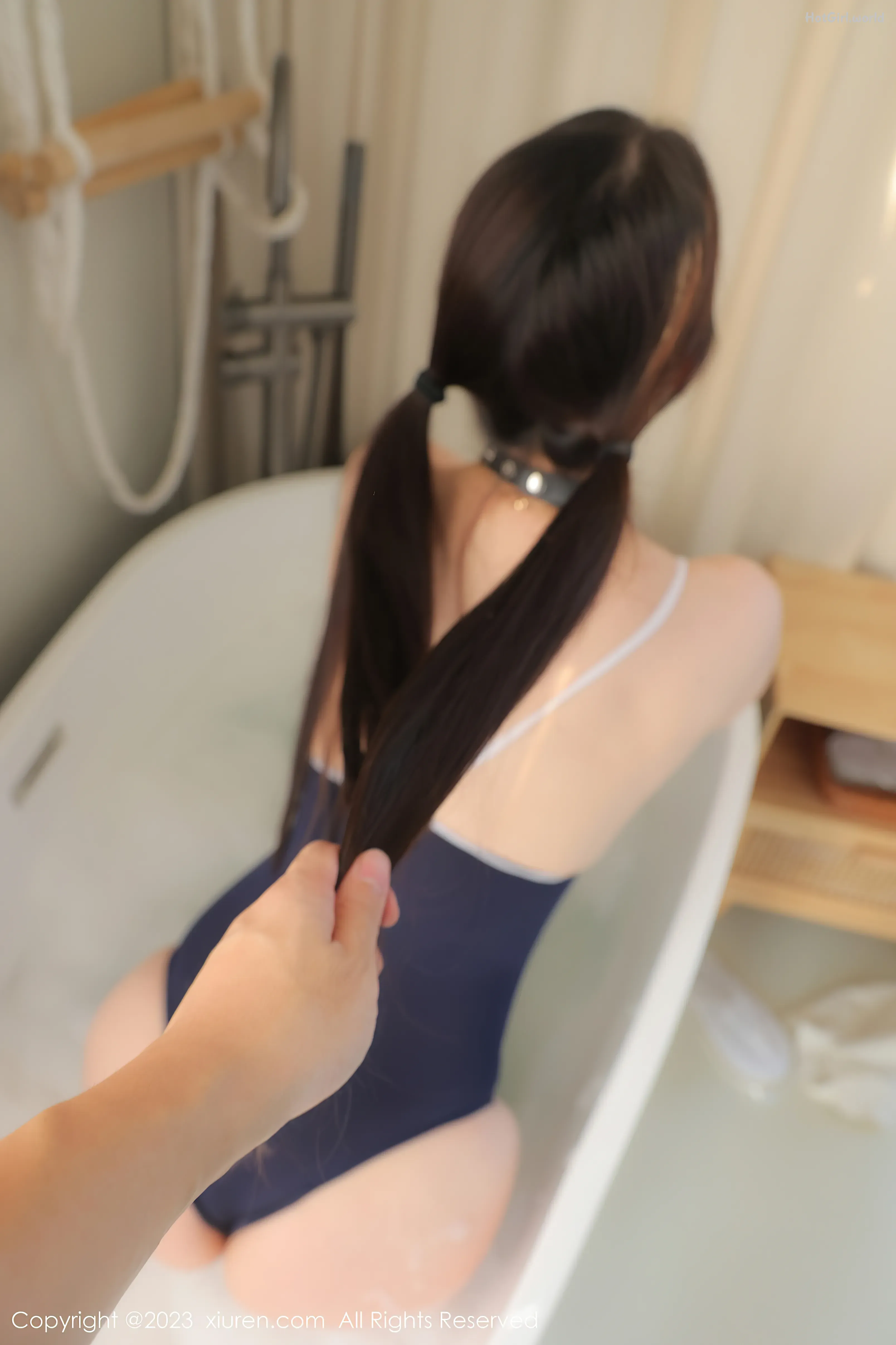 0057_hotgirl.world.webp