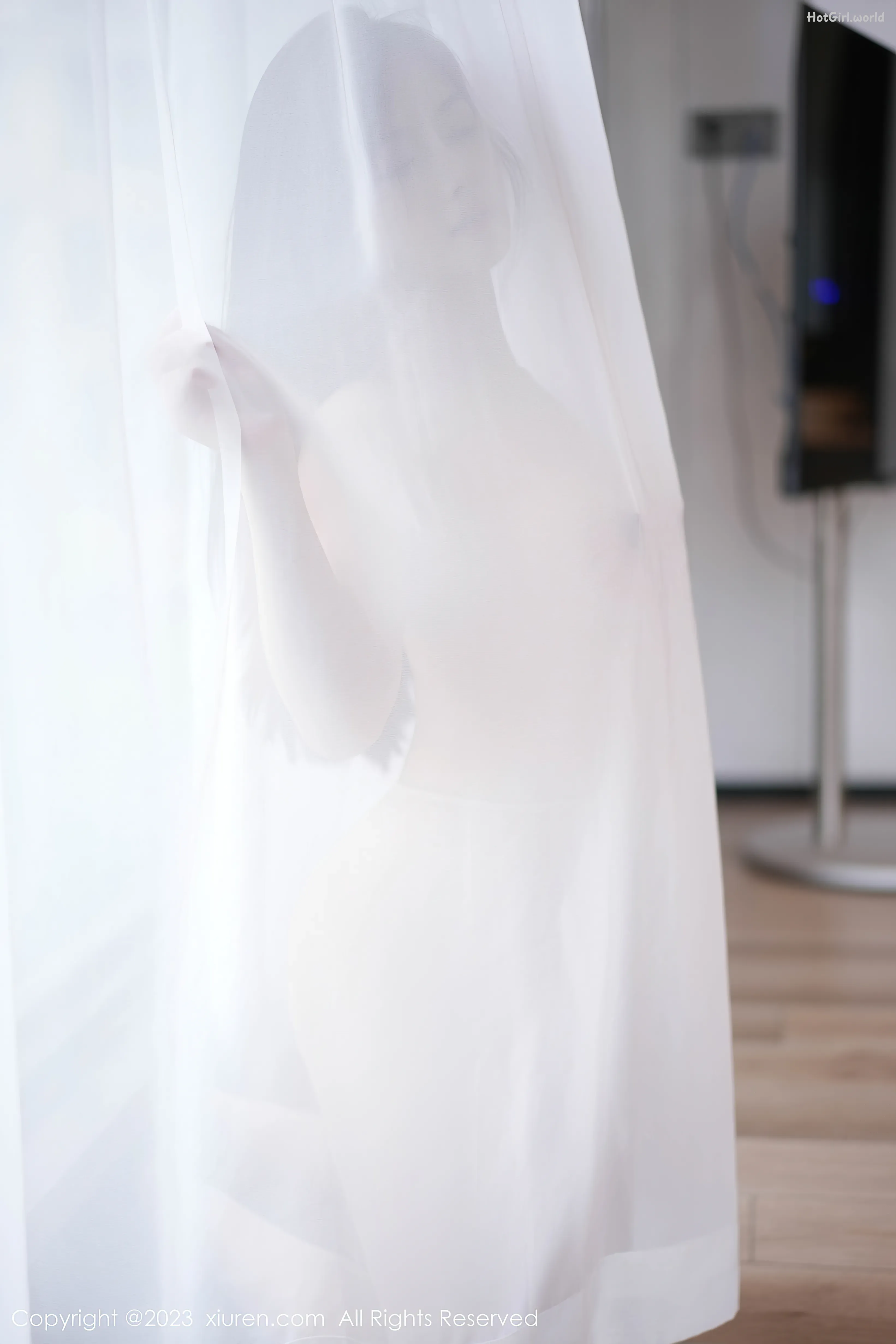 0072_hotgirl.world.webp