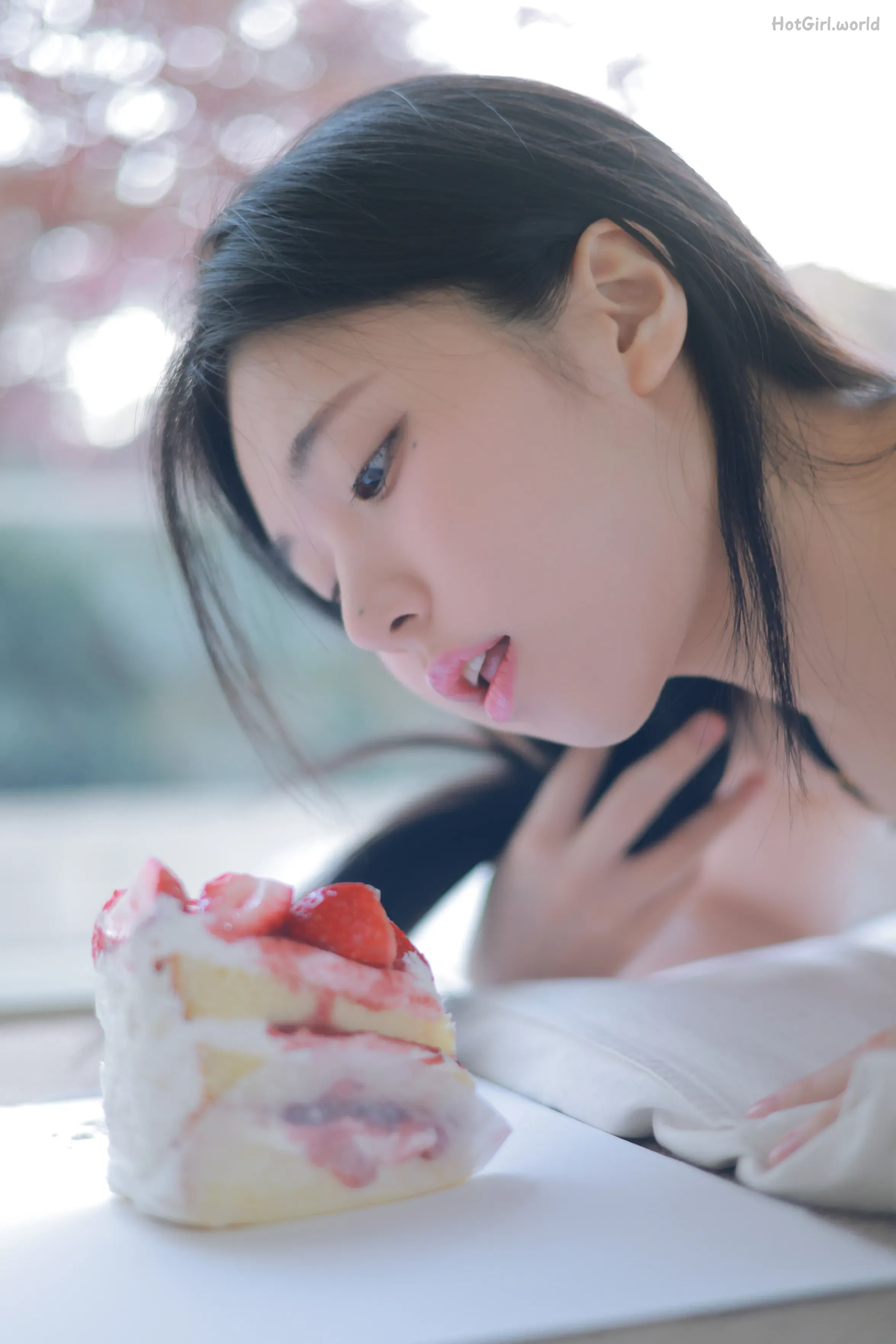 Yeon-Woo-Happy-Birthday-hotgirl.world-101.webp