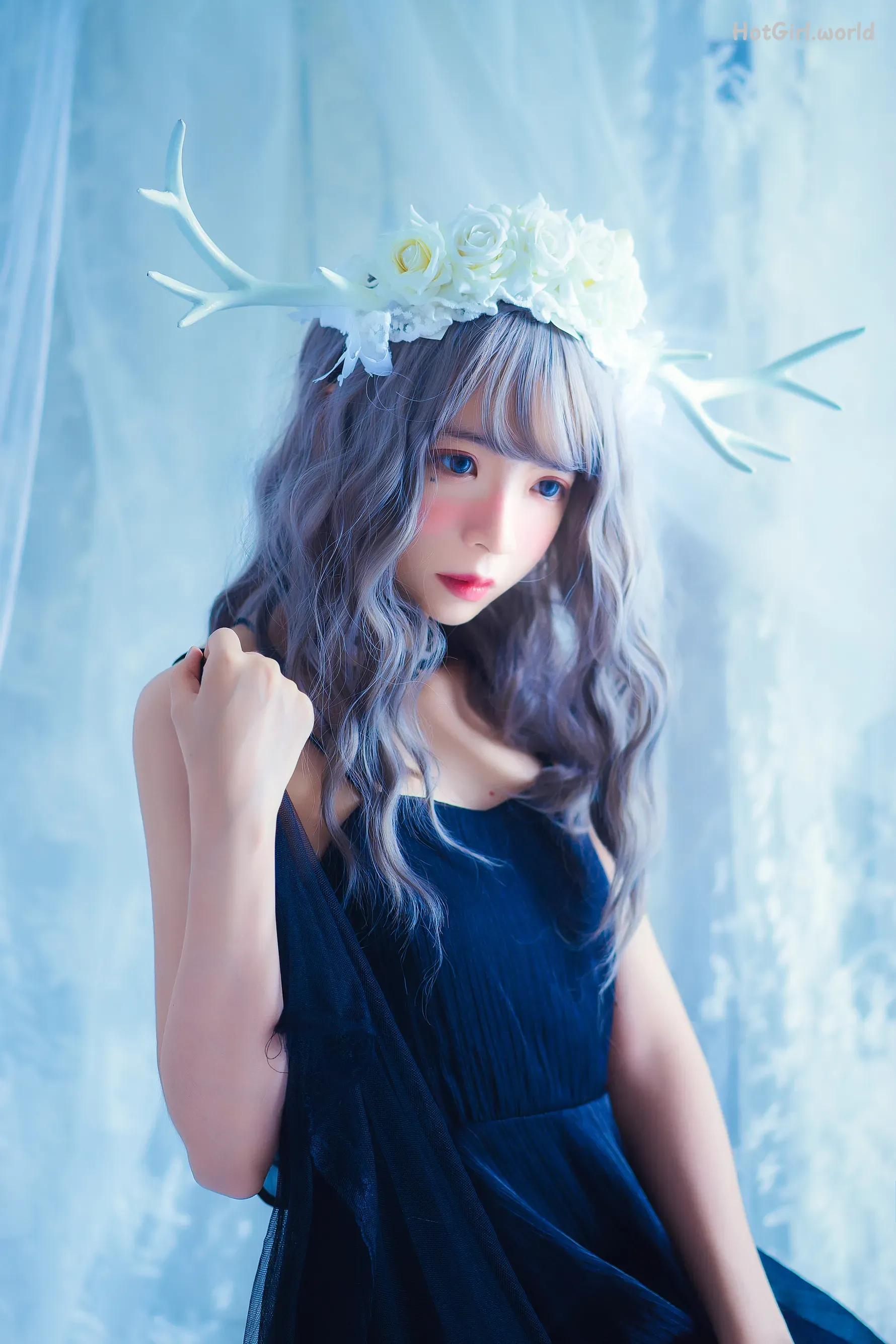 Coser-疯猫ss-黑裙