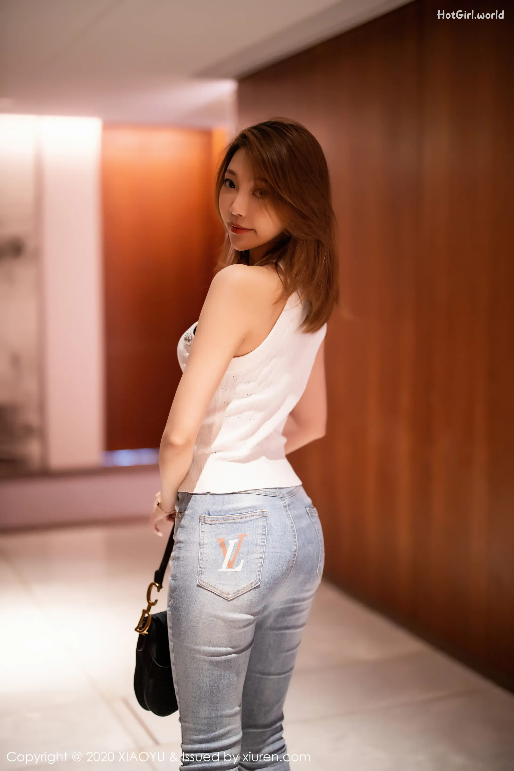 XiaoYu-Vol.364-LRIS-Feng-Mu-Mu-HotGirl.world-087_hotgirl.world.webp