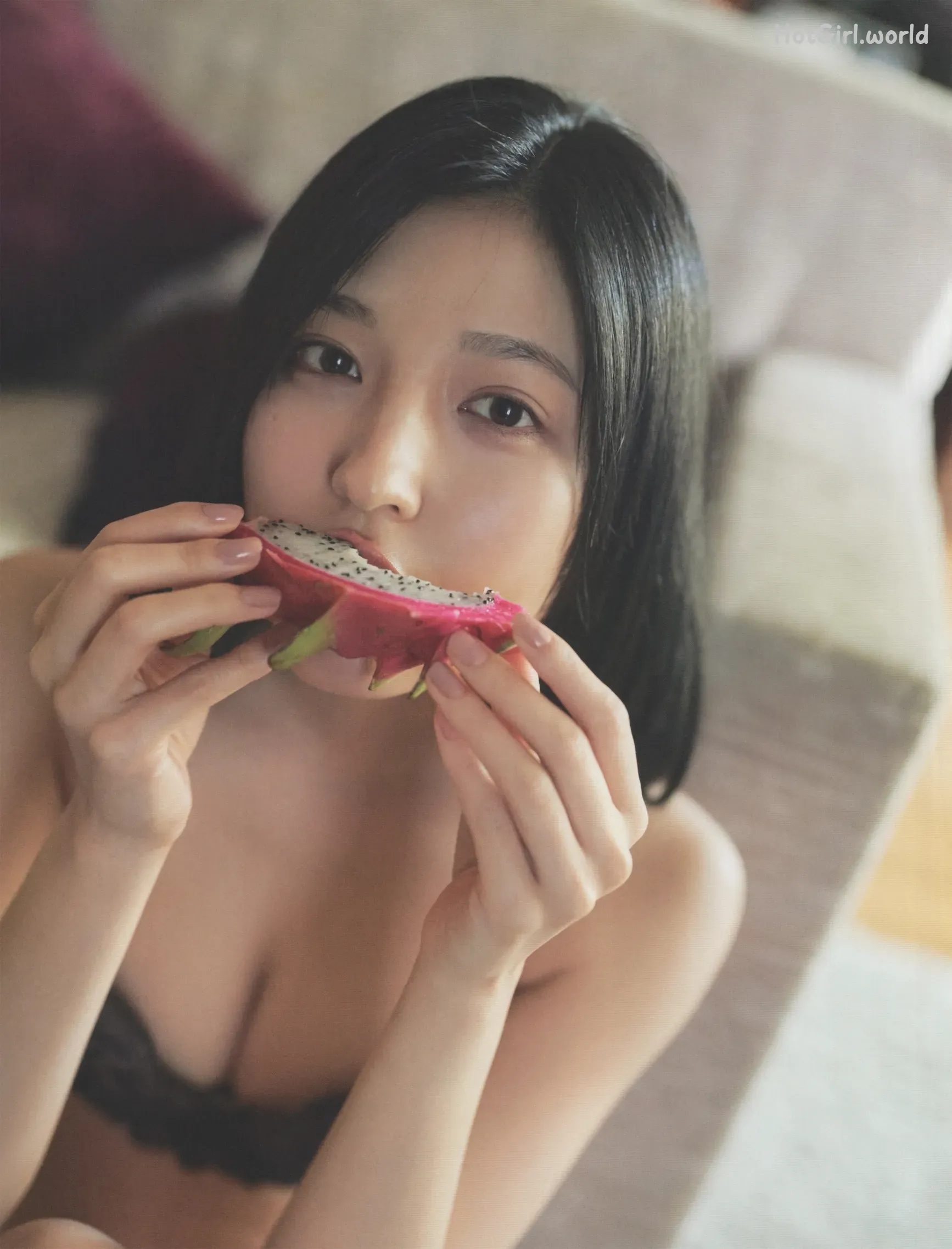 109_hotgirl.world.webp