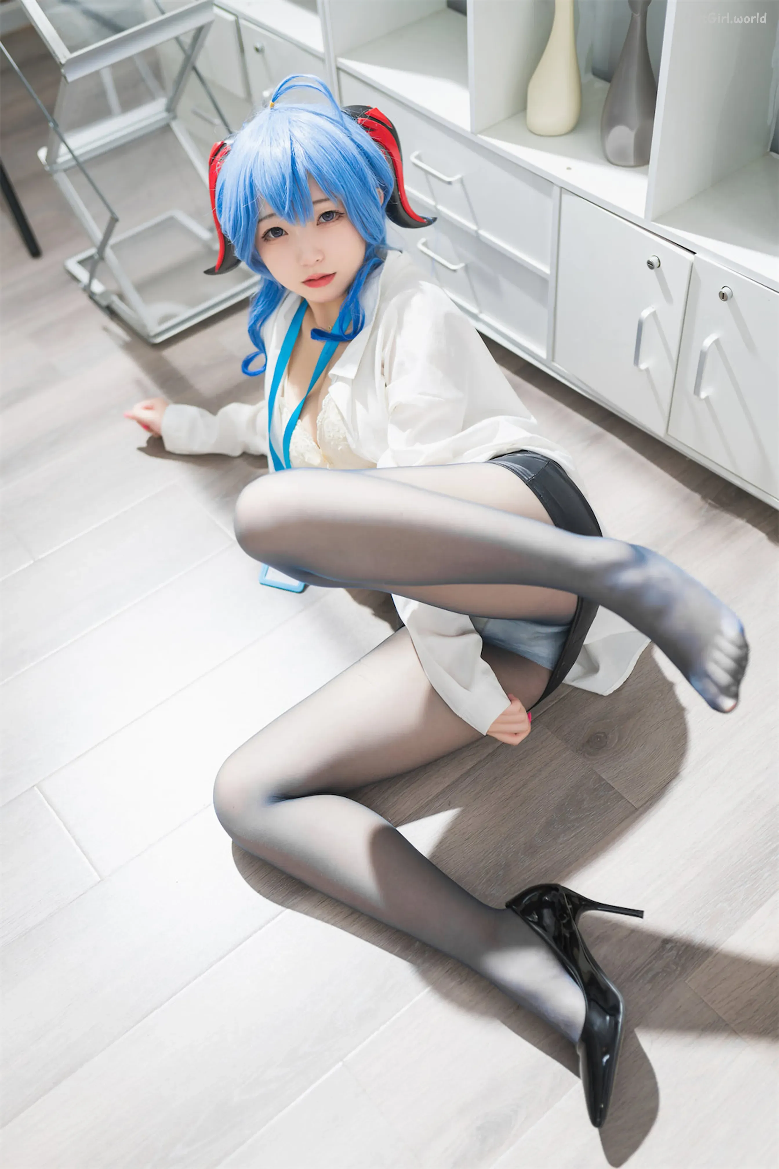Coser-Hua-Ling-OL-hotgirl.world-070.webp