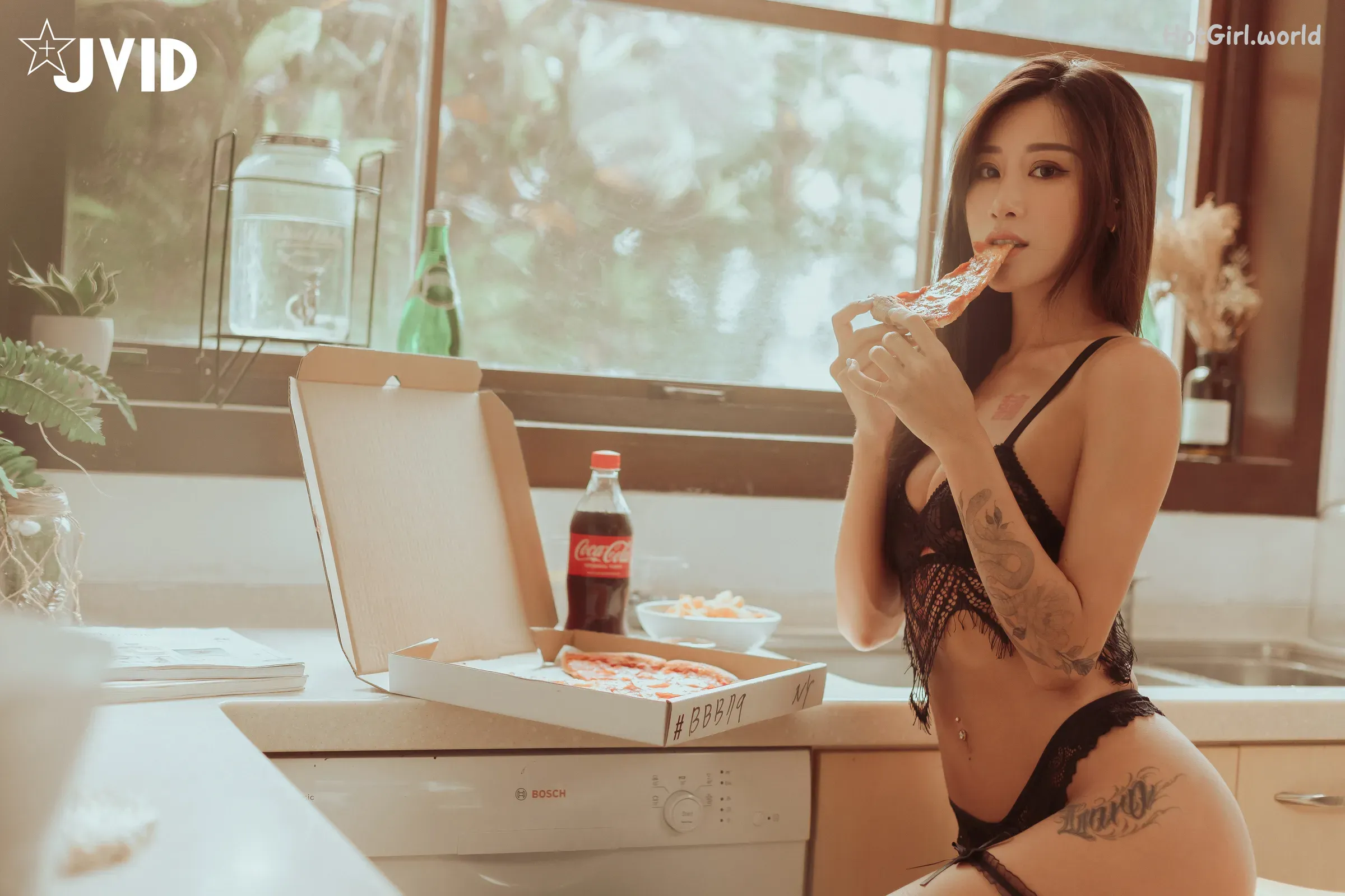 124_hotgirl.world.webp