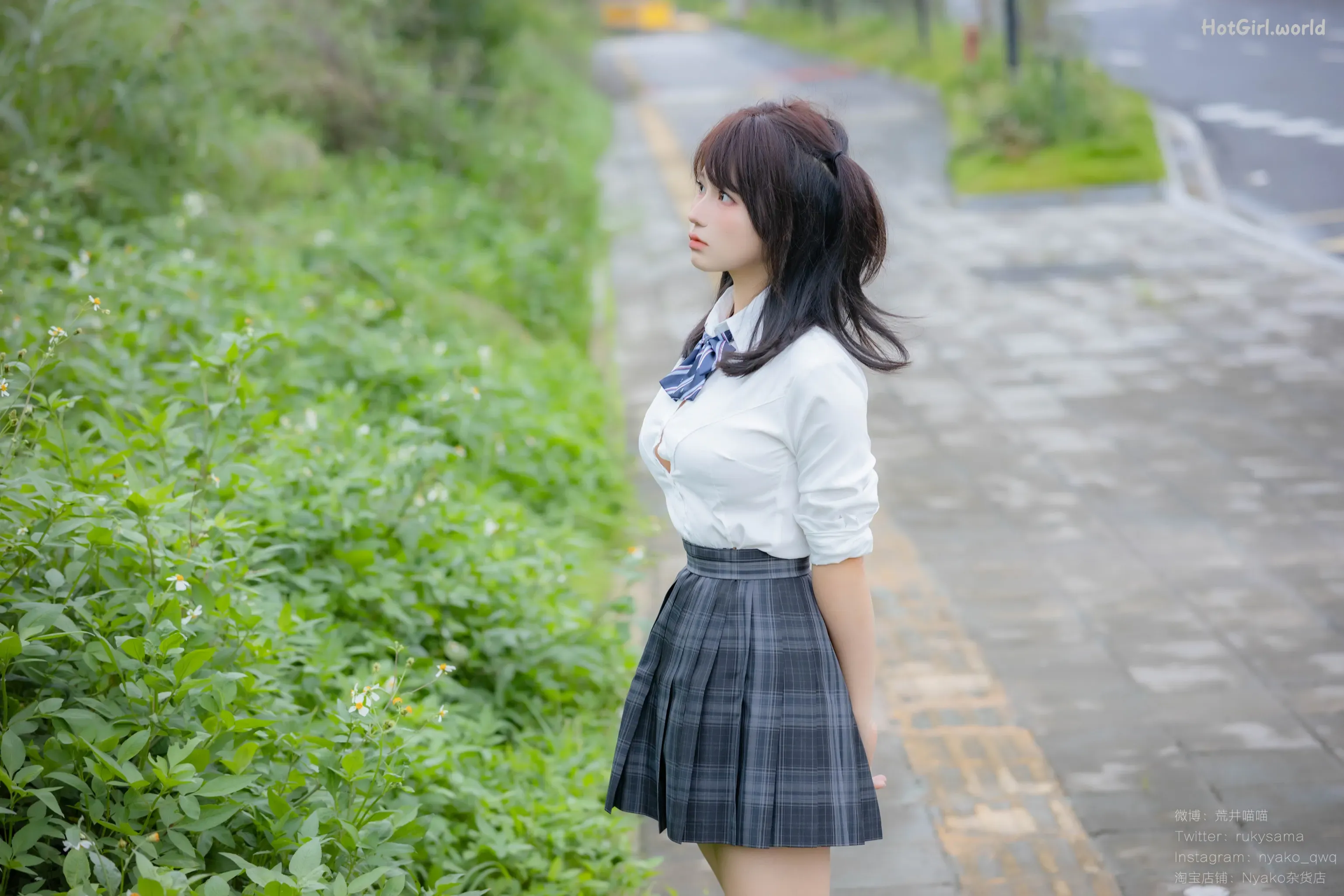 Coser-Nyako-hotgirl.world-001.webp