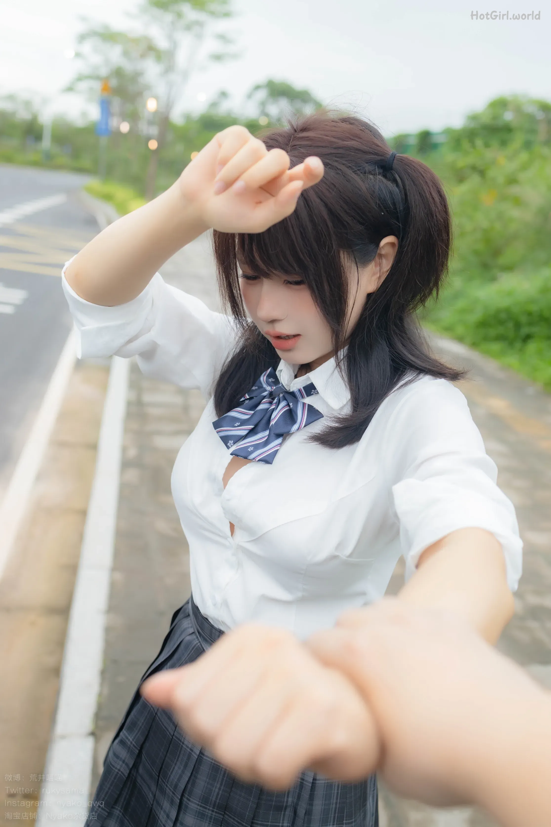 Coser-Nyako-hotgirl.world-002.webp
