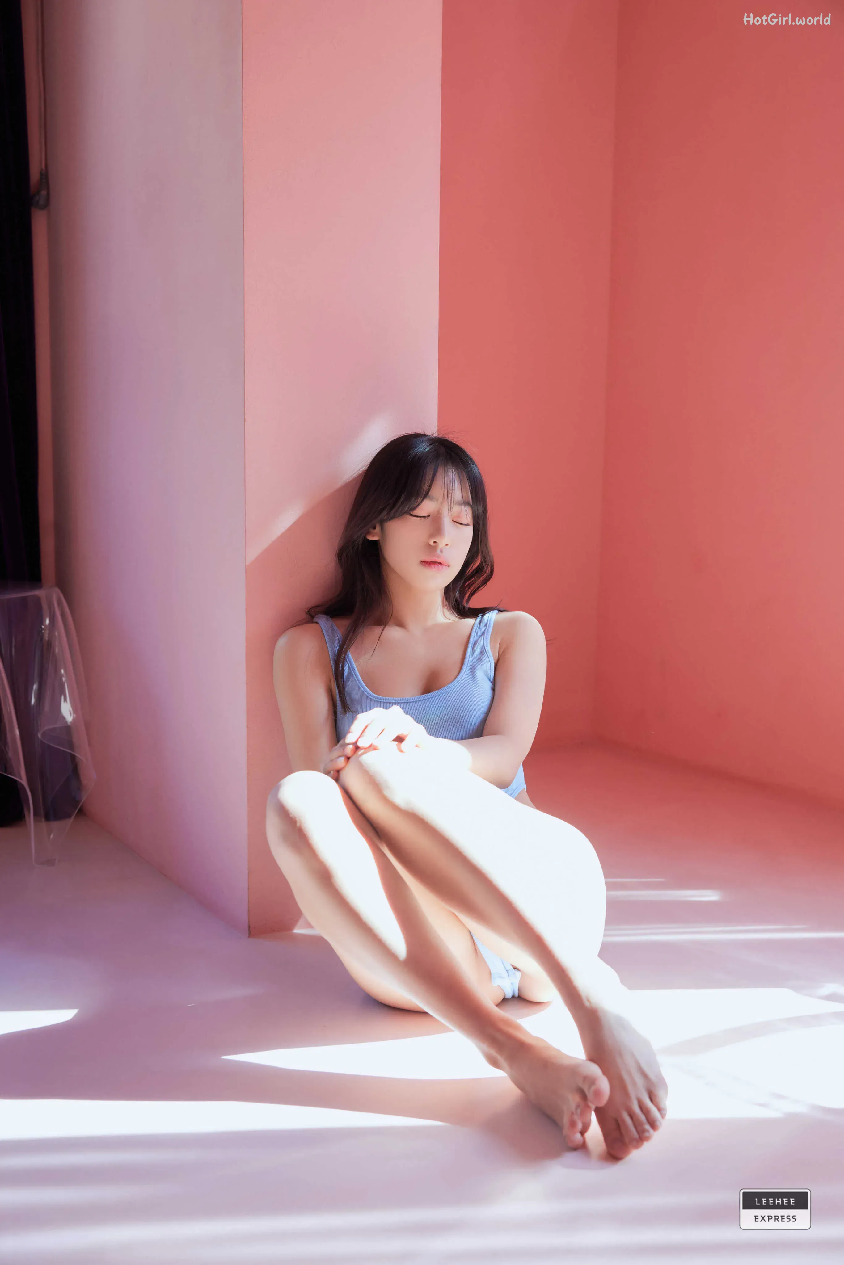 LE-LEDG-229A-So-Young-hotgirl.world-066.webp