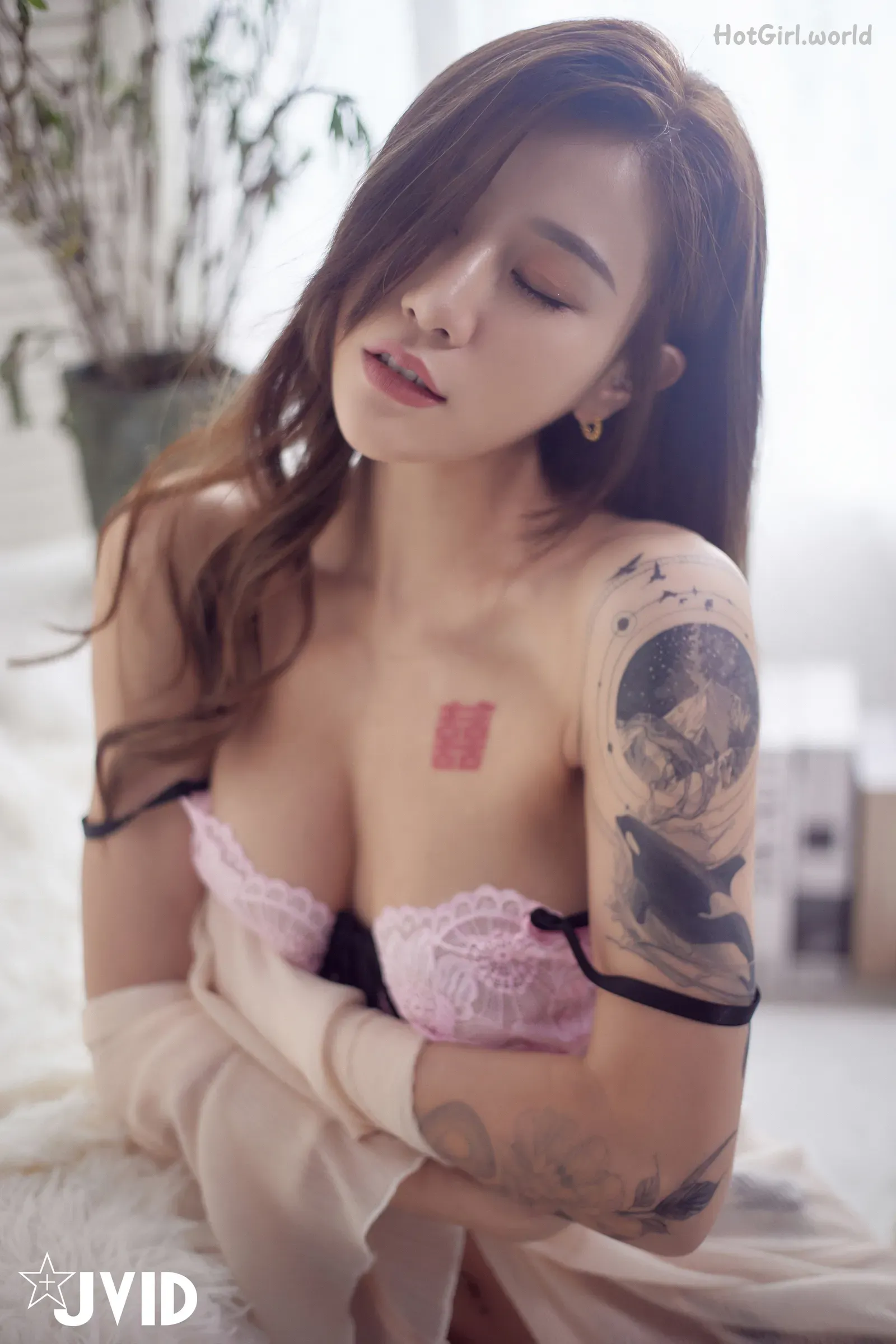 153_hotgirl.world.webp
