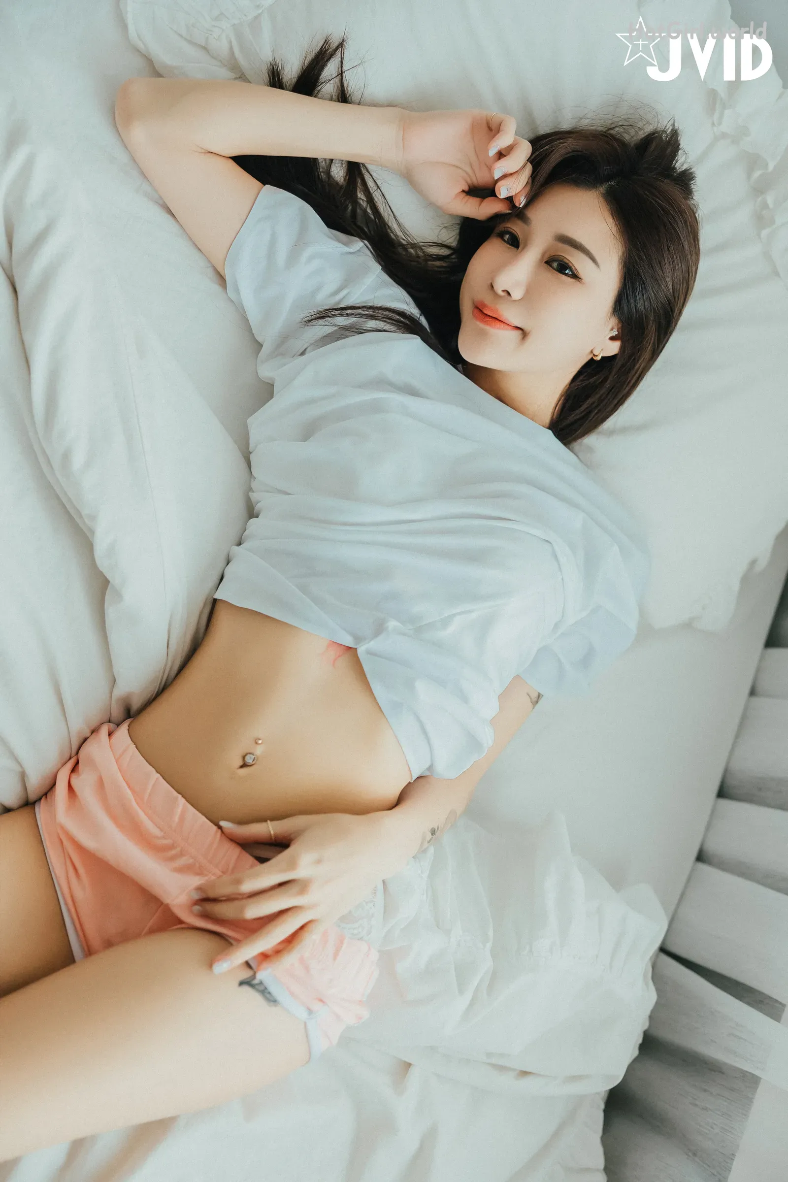 100_hotgirl.world.webp