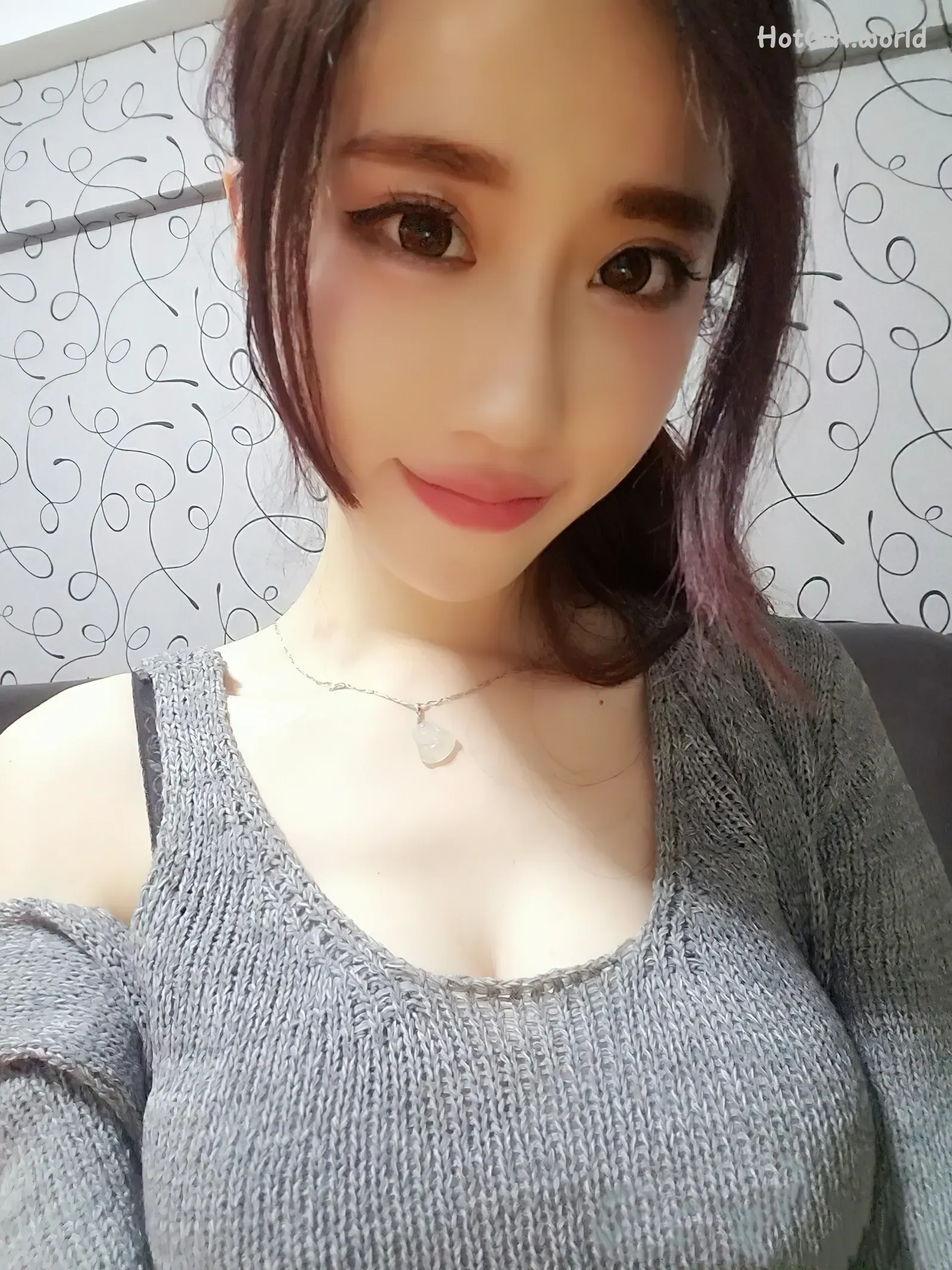 137_hotgirl.world.webp