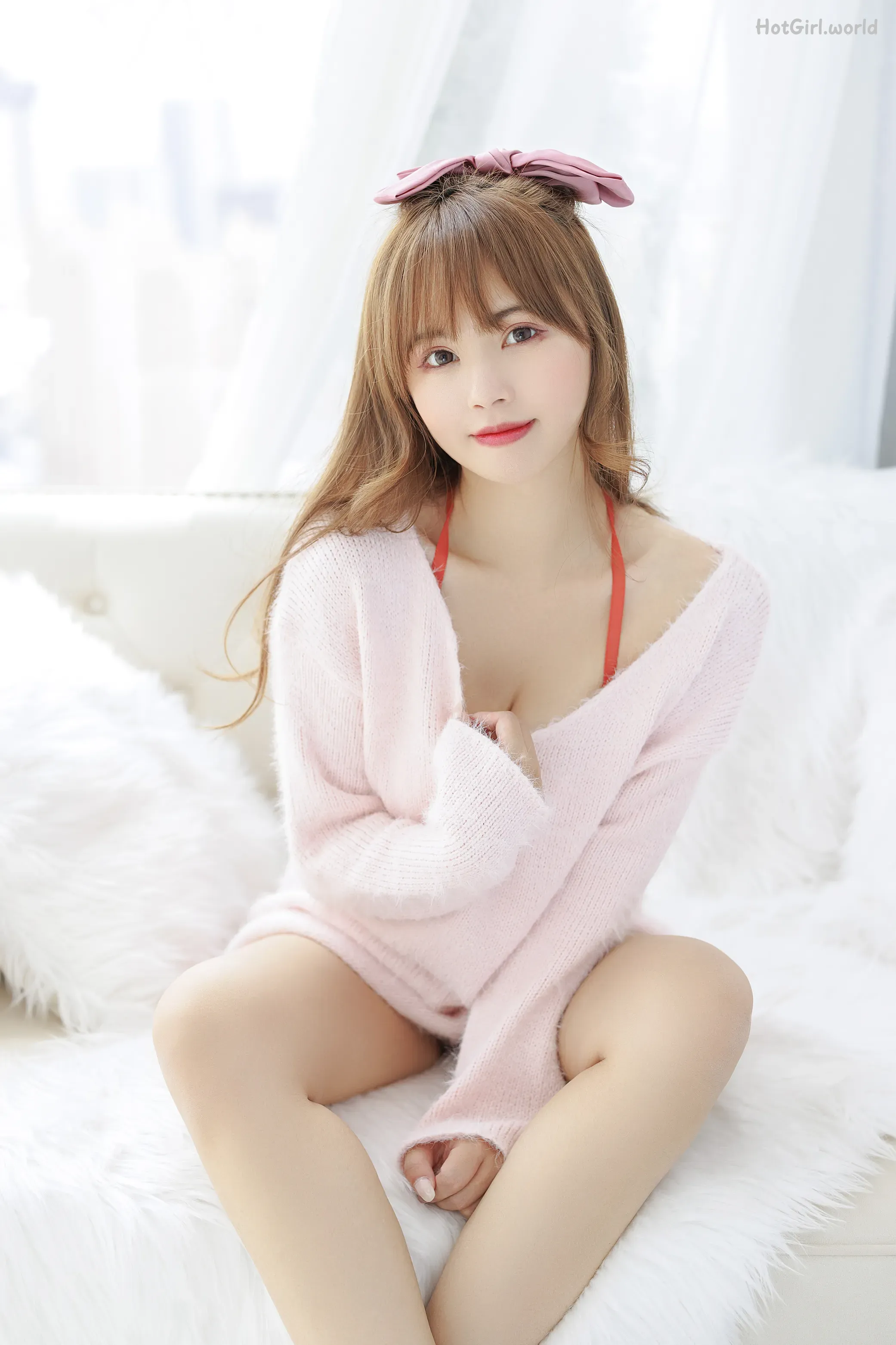 0008_hotgirl.world.webp