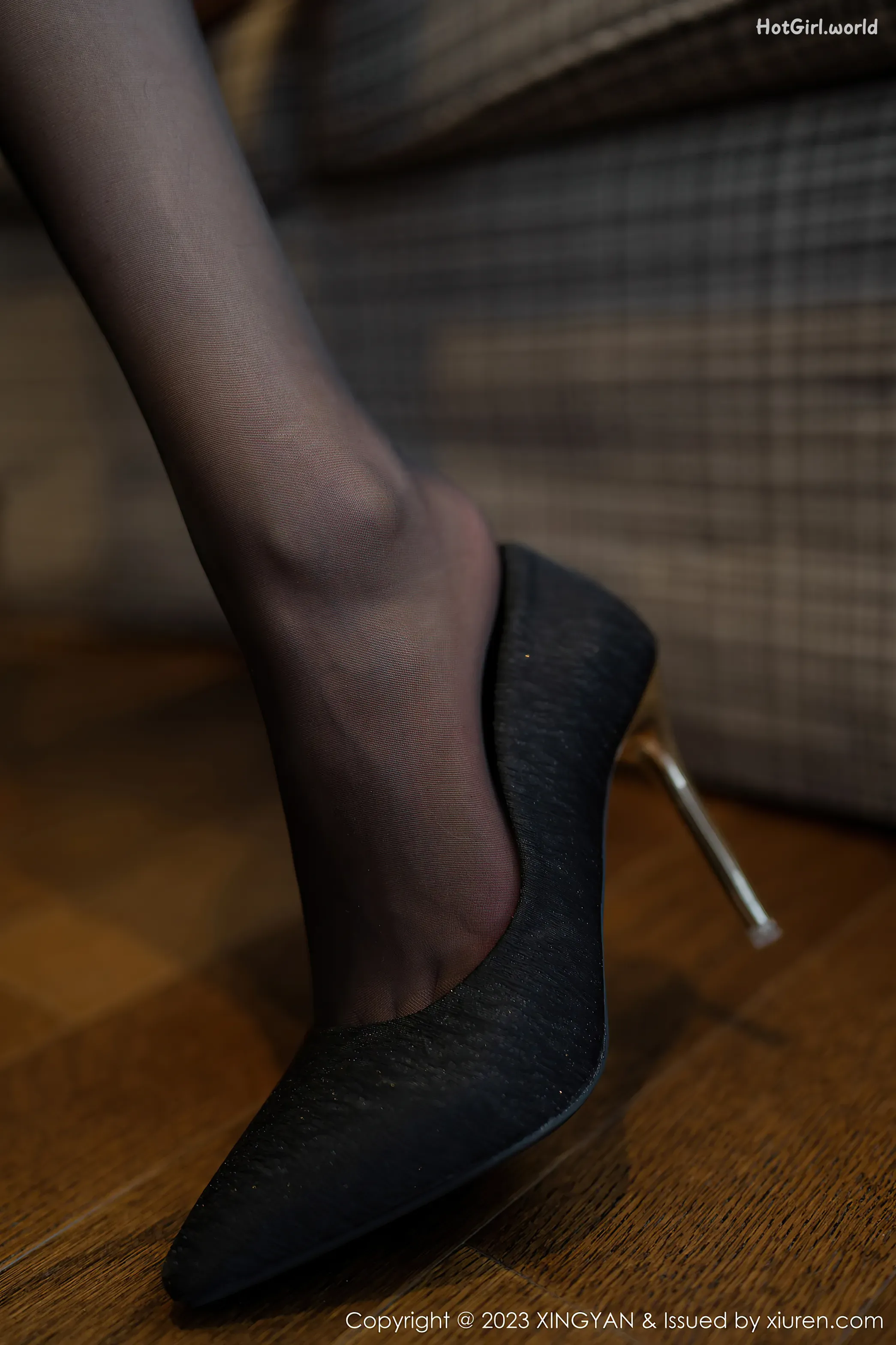 0074_hotgirl.world.webp