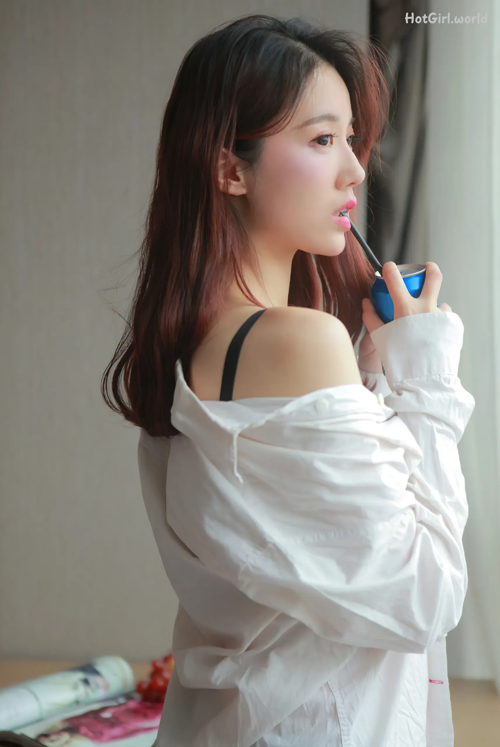 0093_hotgirl.world.webp