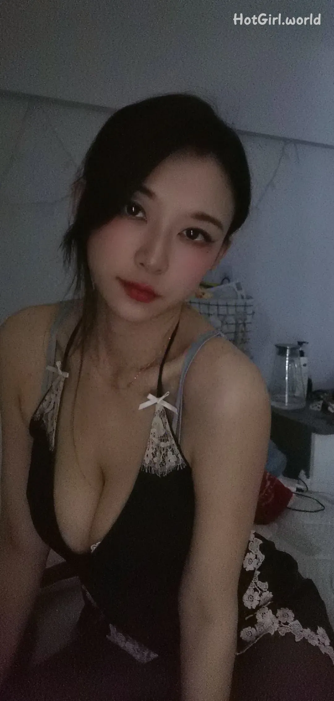 089_hotgirl.world.webp